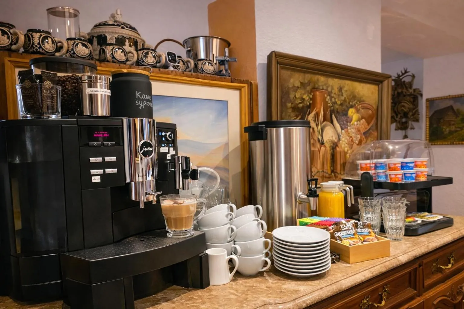 Buffet breakfast in Dworek Adamski