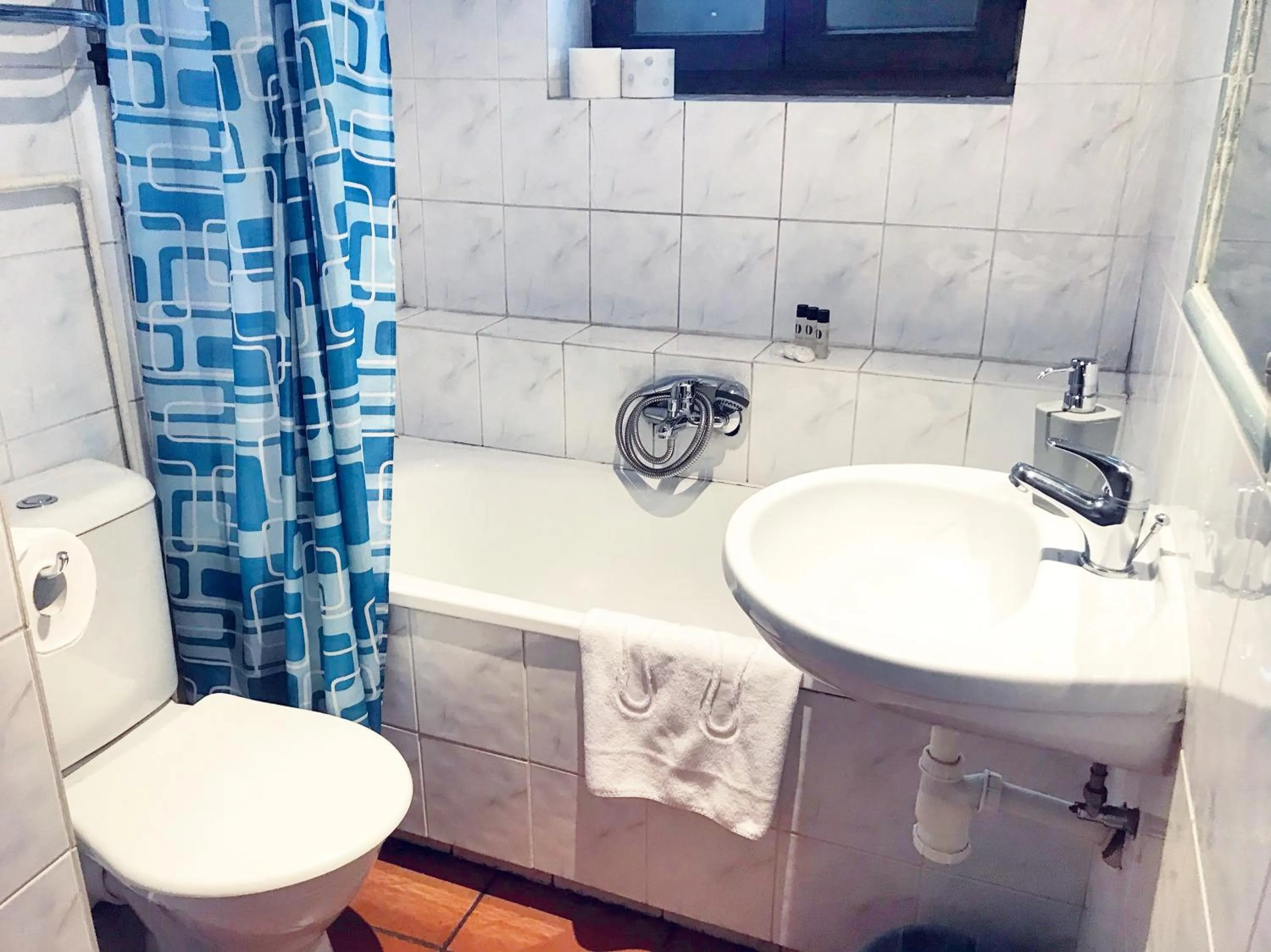 Bathroom in Dworek Adamski