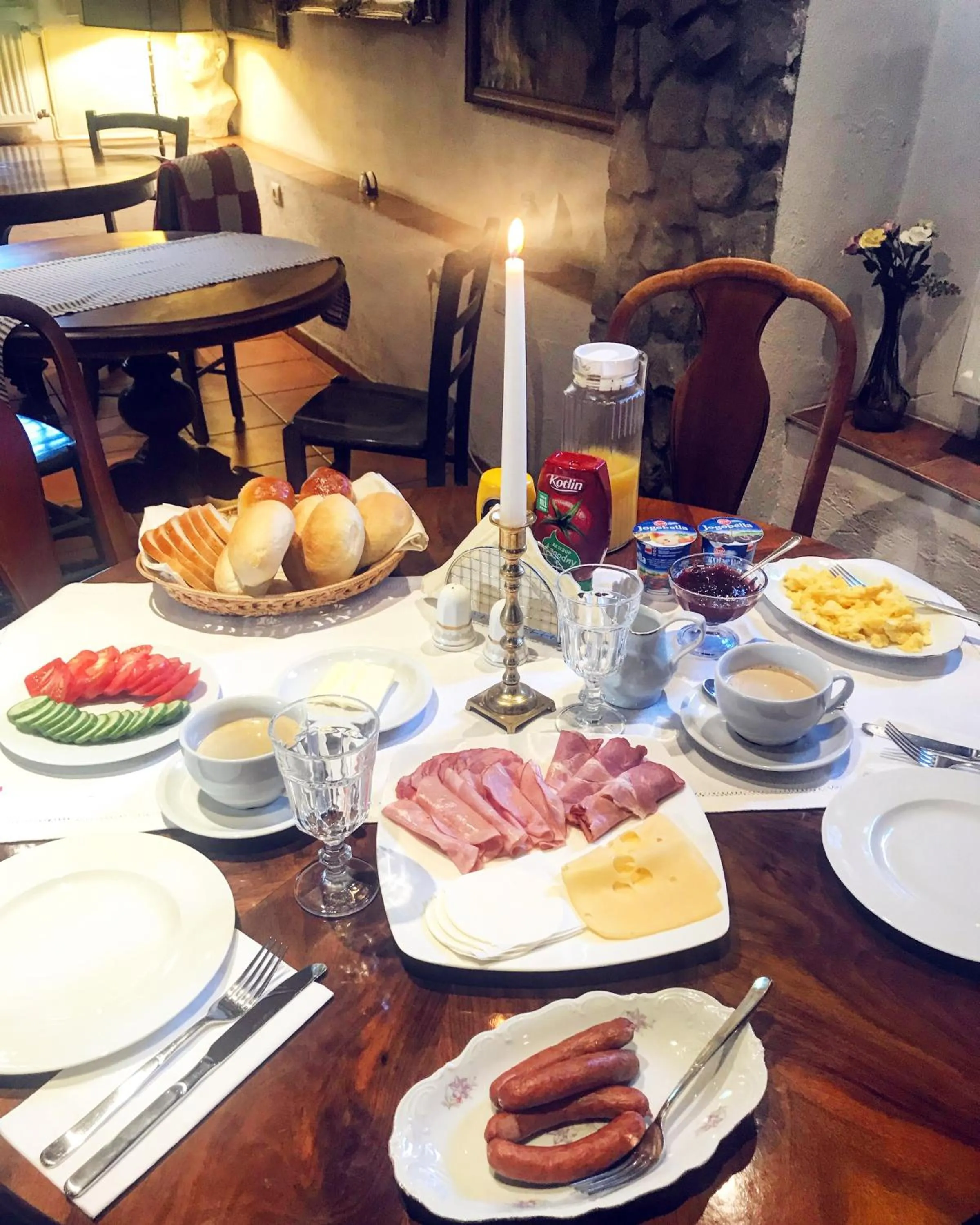 Breakfast in Dworek Adamski