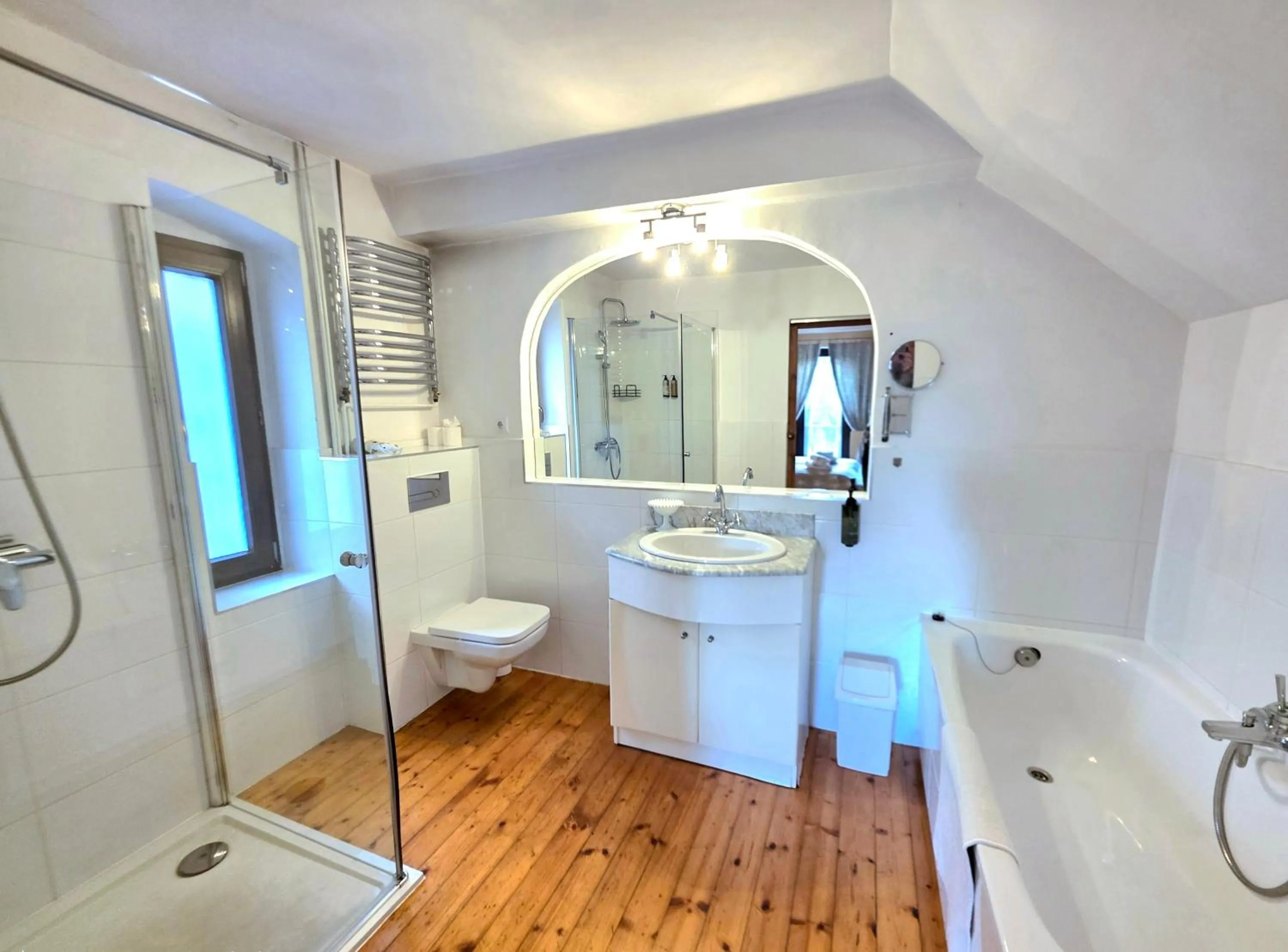 Bath in Dworek Adamski