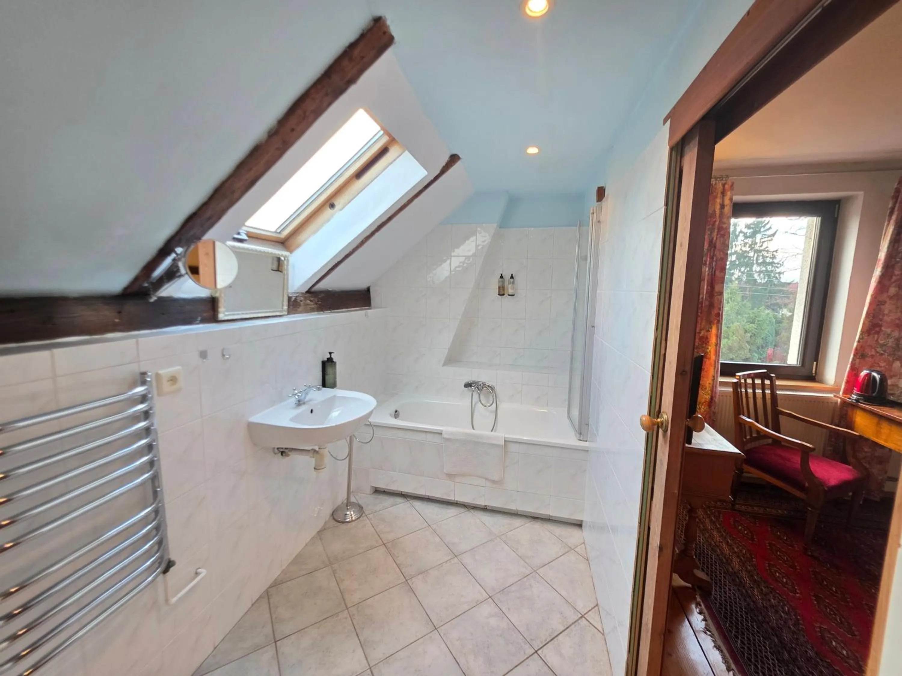 Bathroom in Dworek Adamski