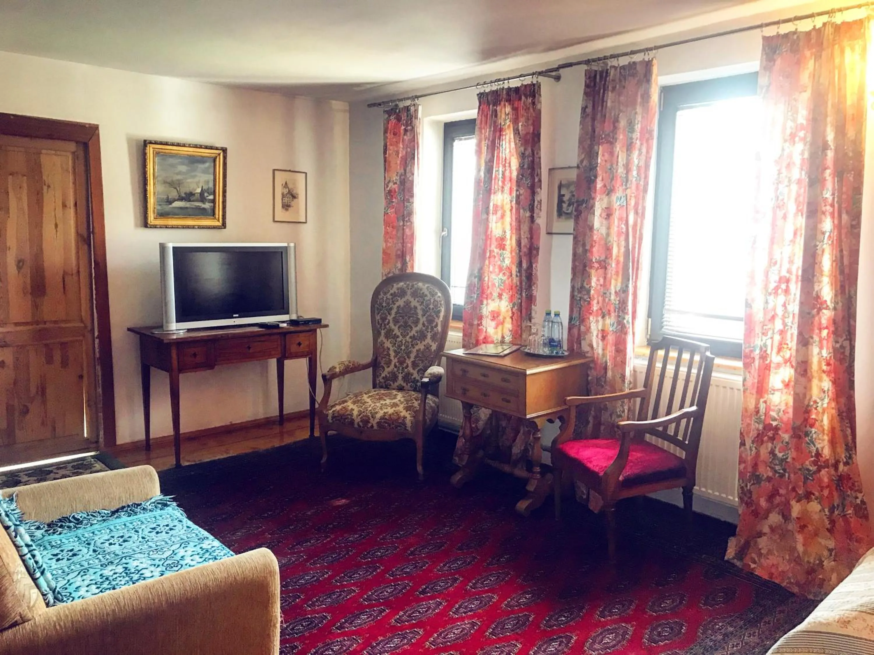 Photo of the whole room in Dworek Adamski