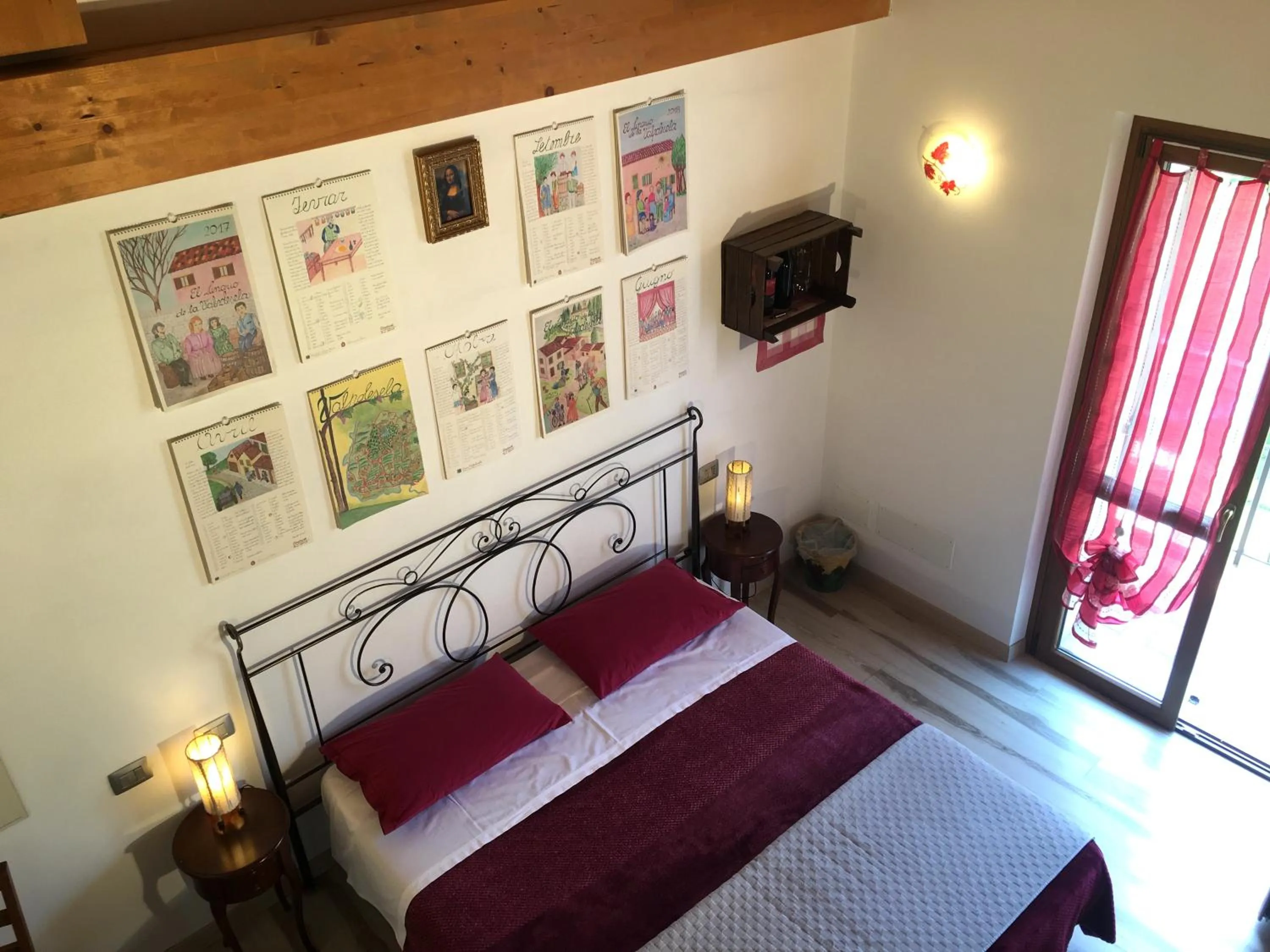 Photo of the whole room, Bed in La Bella Vigna