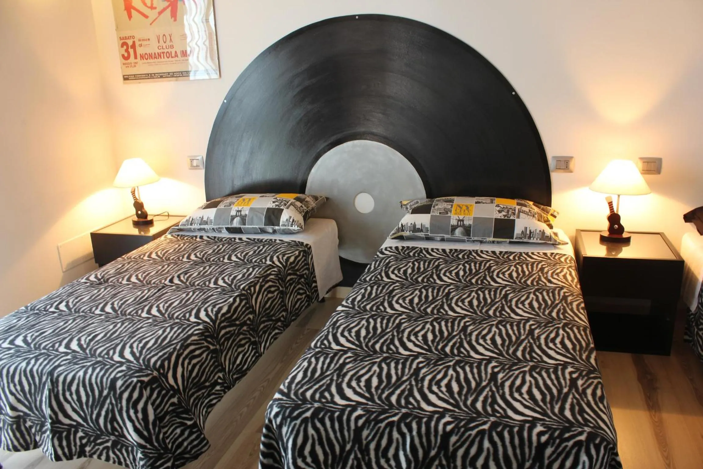 Decorative detail, Bed in La Bella Vigna