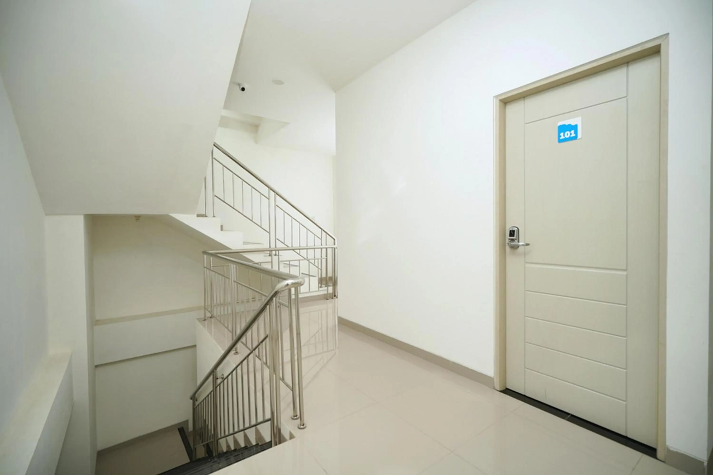 Property building in RedDoorz Plus @ Terban Residence