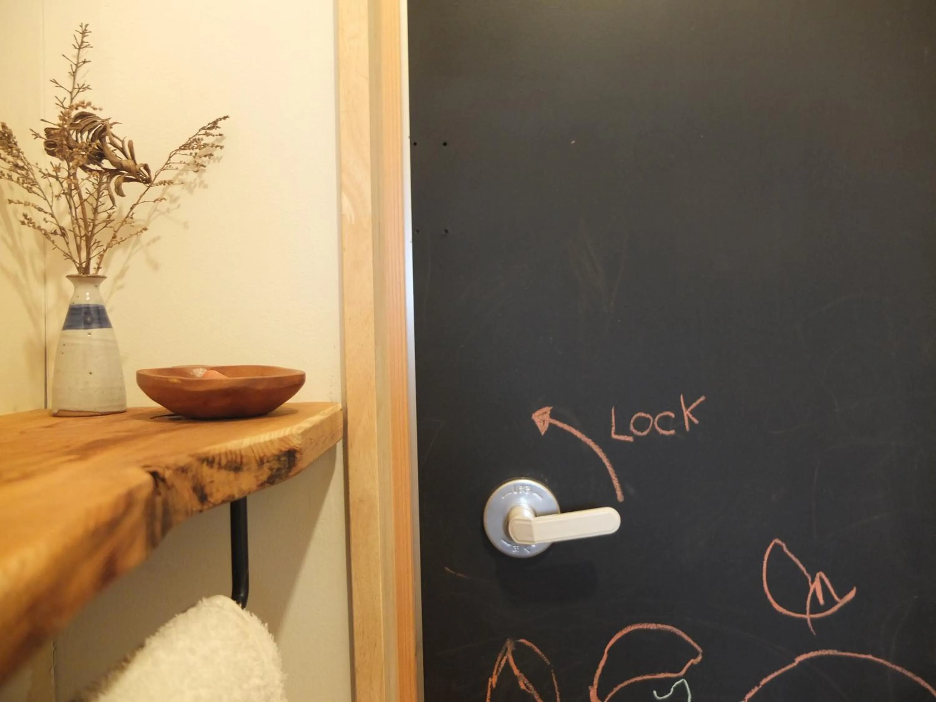 Toilet in YOMOGI GUESTHOUSE