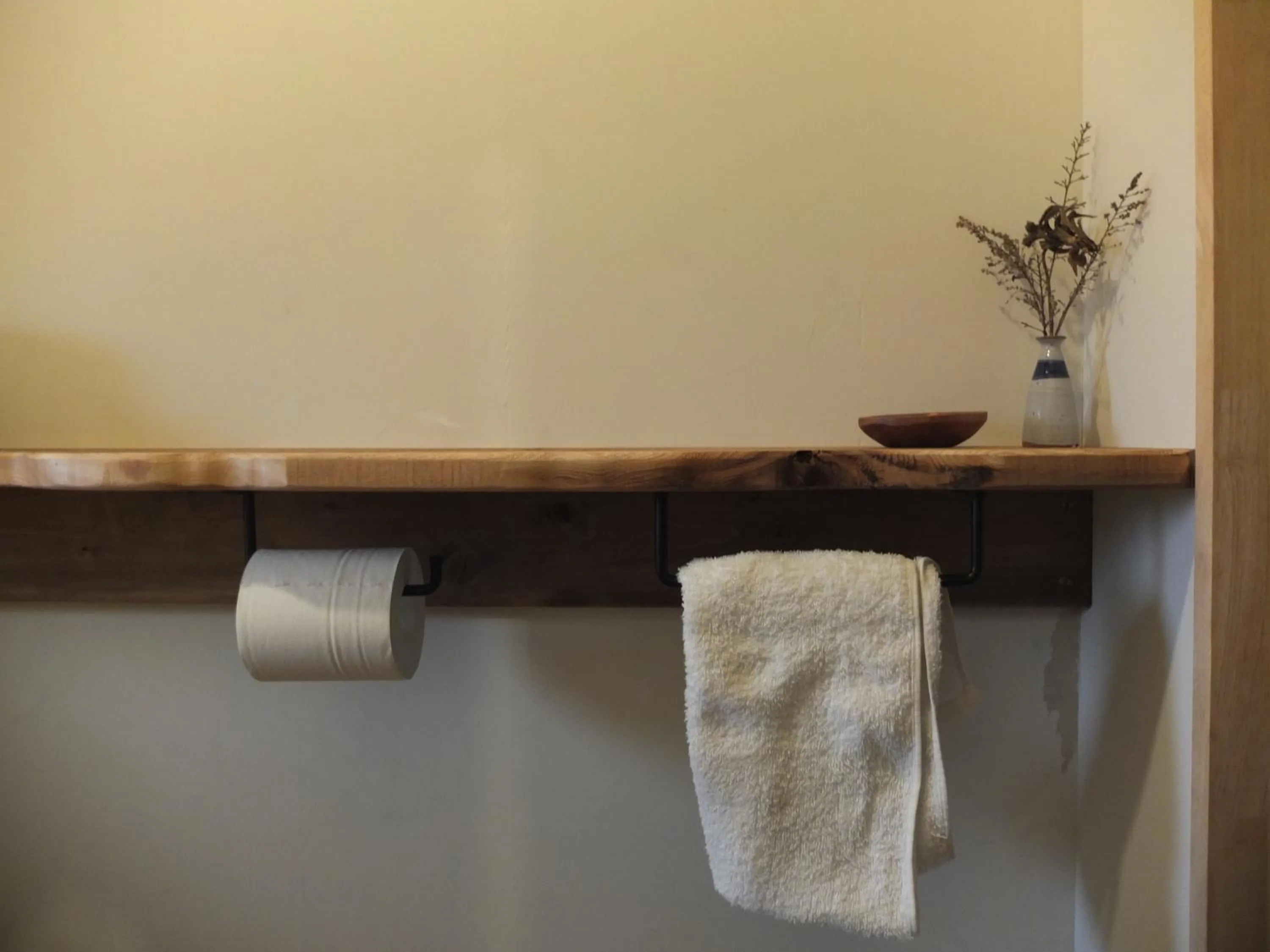 Toilet in YOMOGI GUESTHOUSE