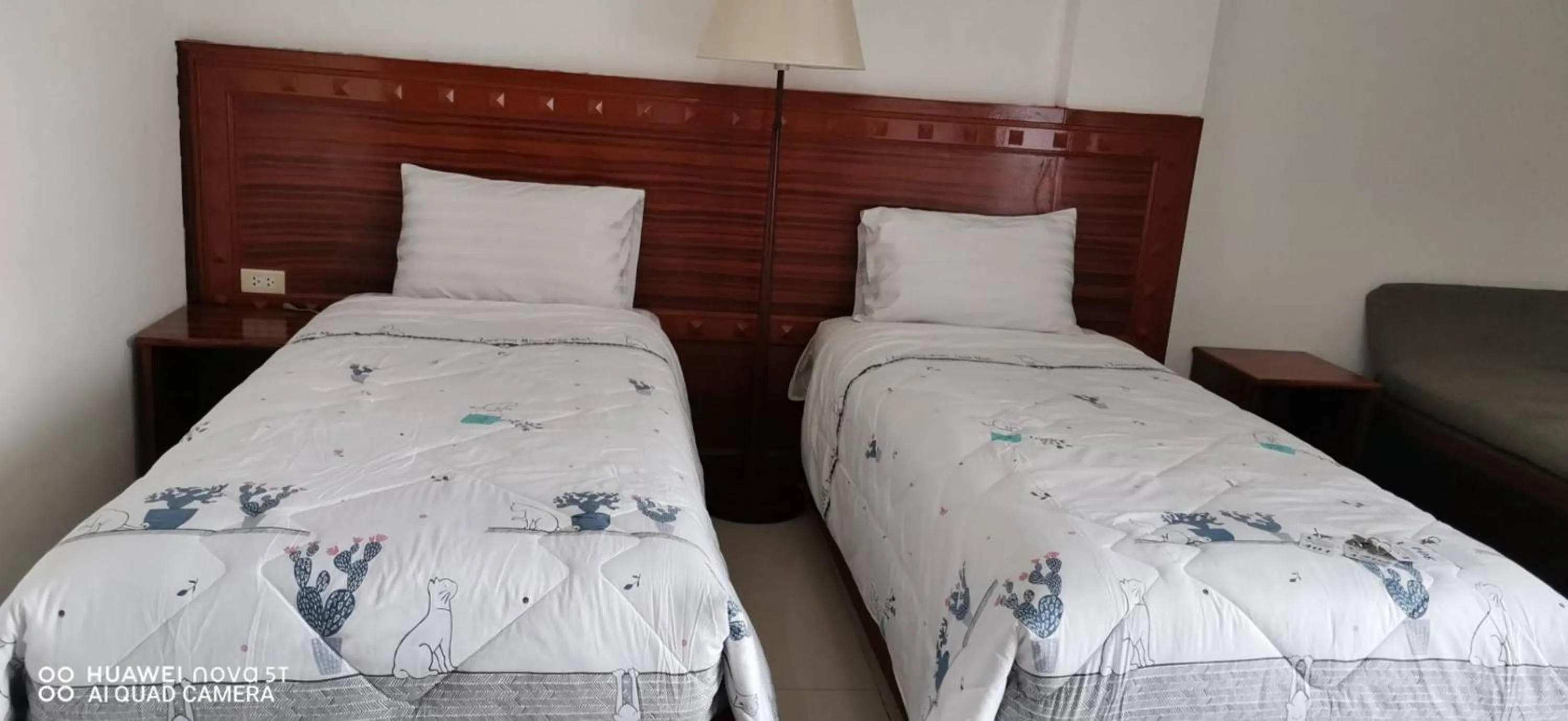 Photo of the whole room, Bed in Sure Guesthouse