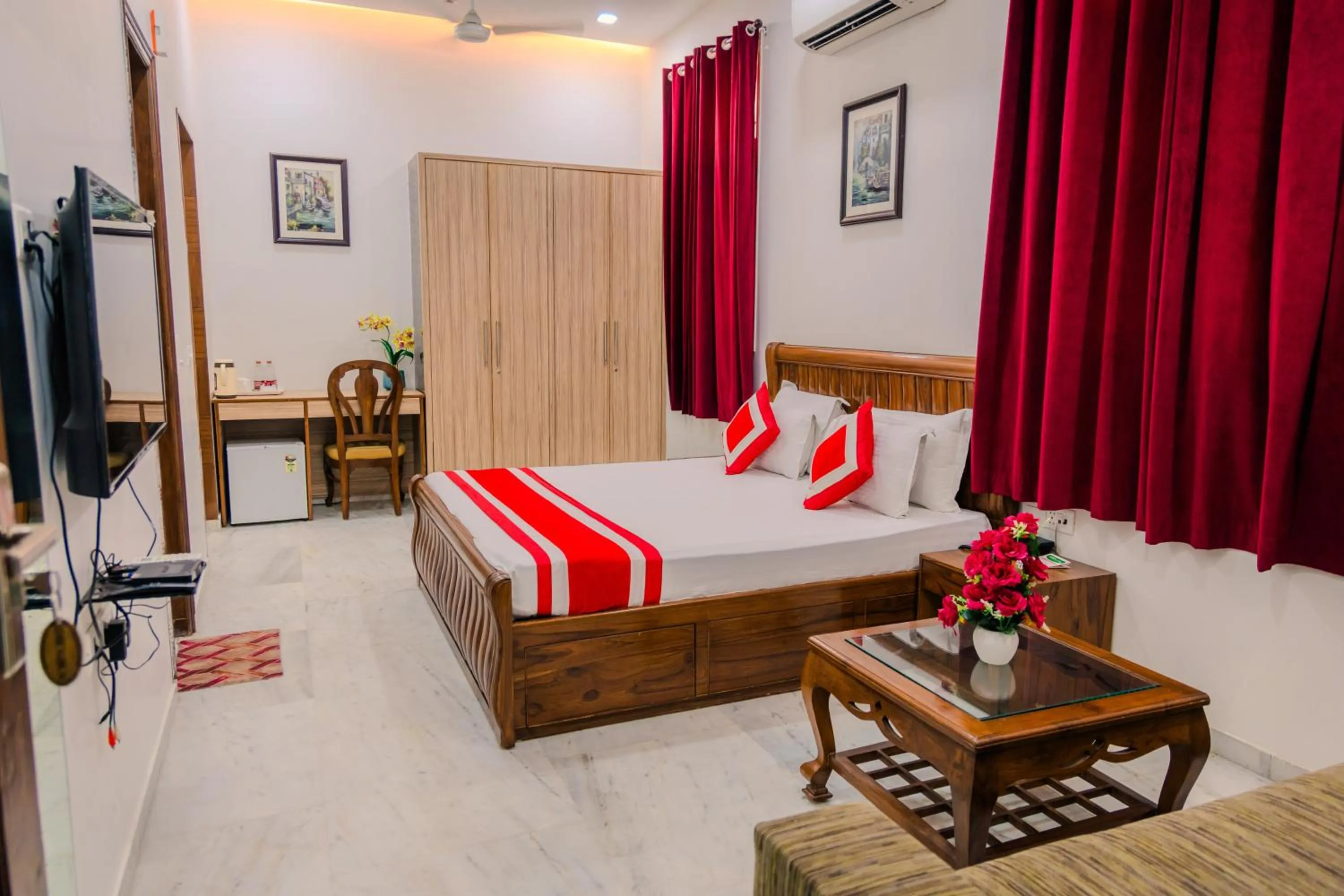 Bed in Peepal Tree Residency