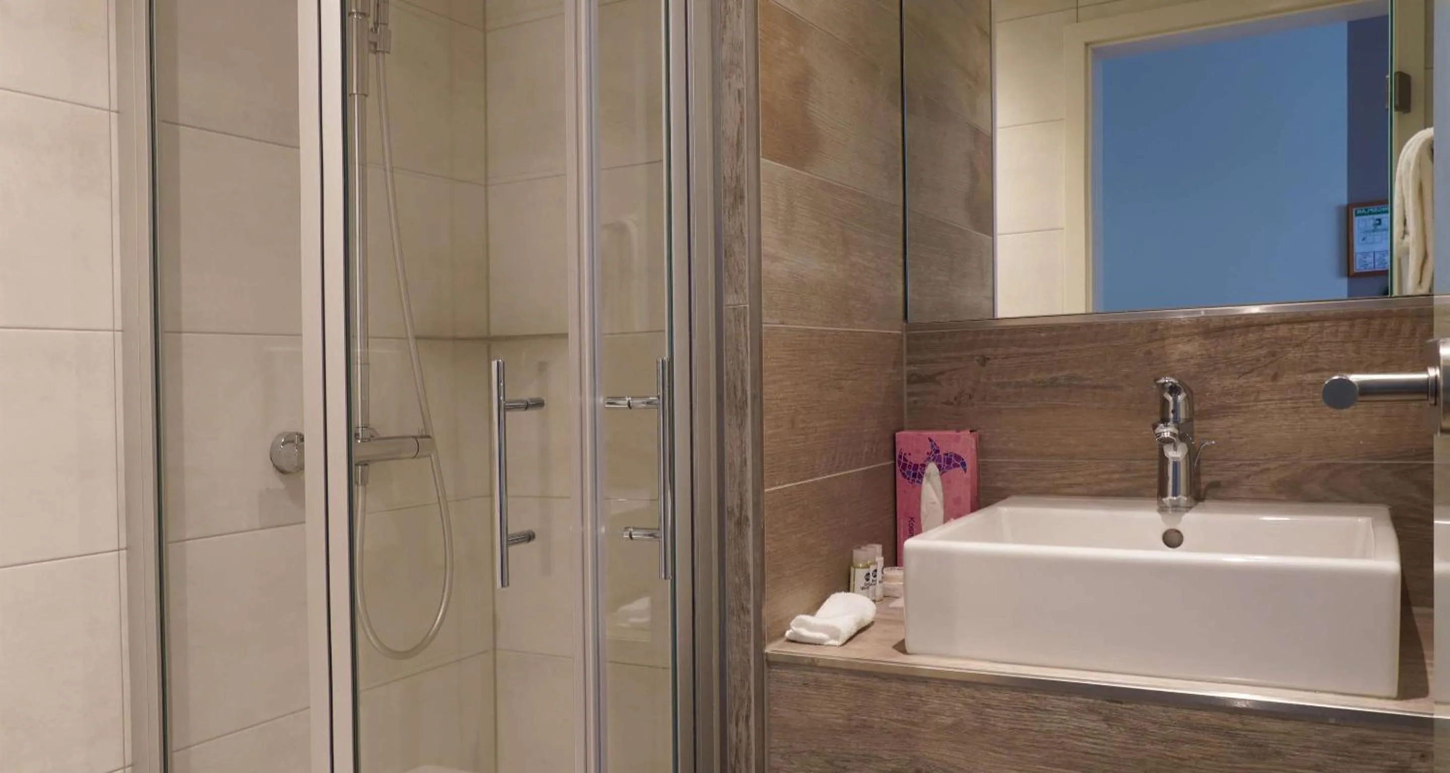 Bedroom in Best Western Hotel St. Michael