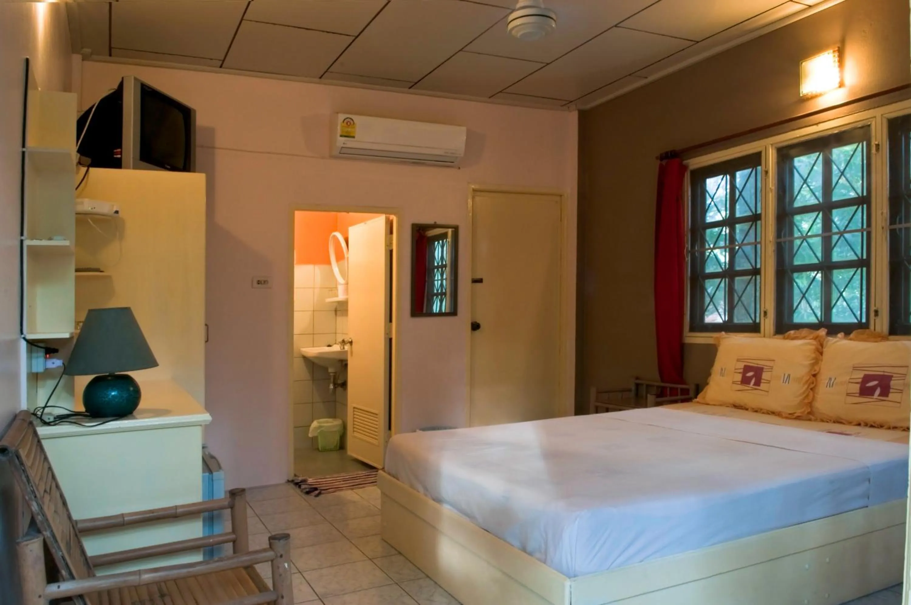 Bed in The Lost Resort