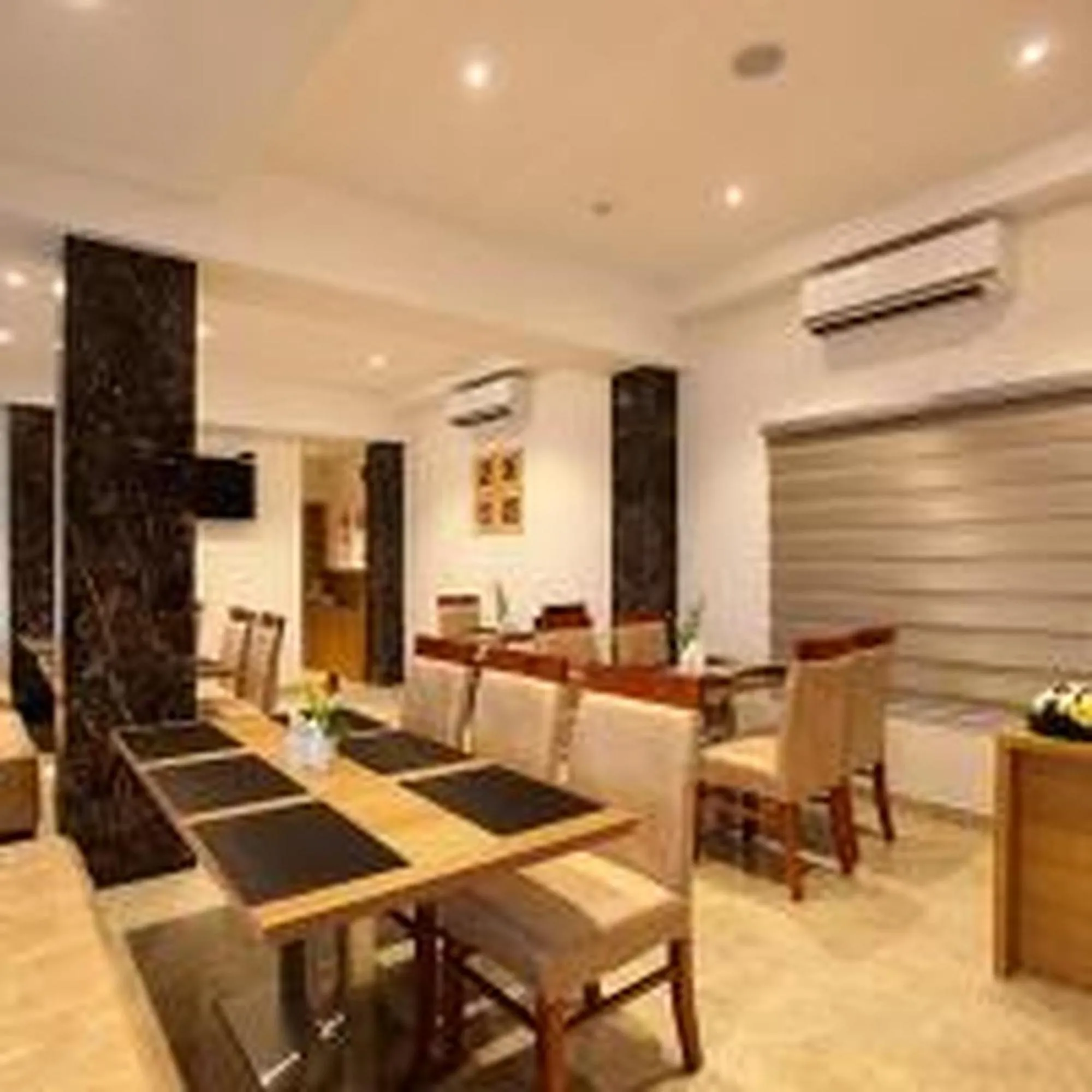 Restaurant/places to eat in Park Residency Kodungallur