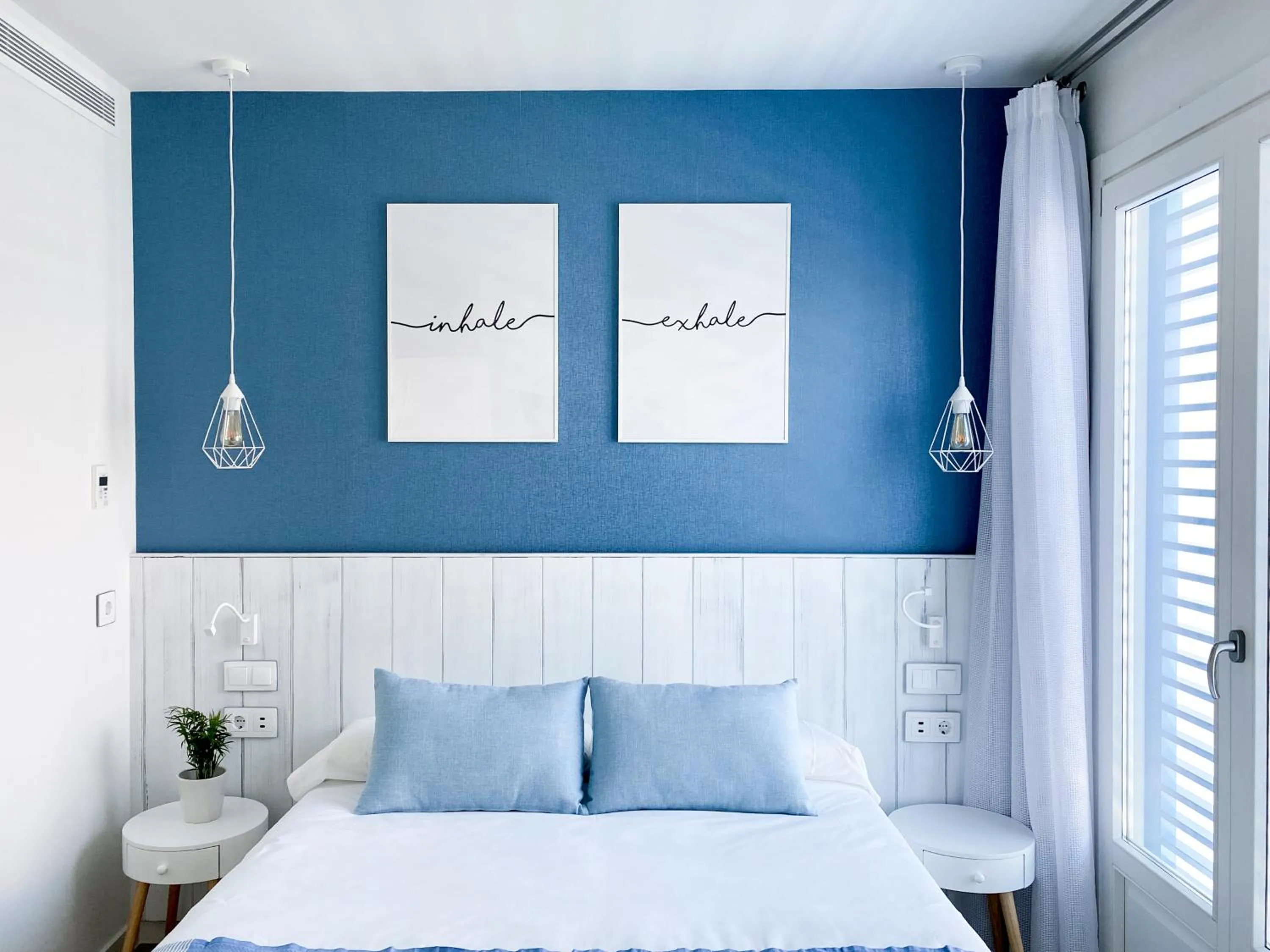 Bedroom, Bed in Nerja Casual Rooms