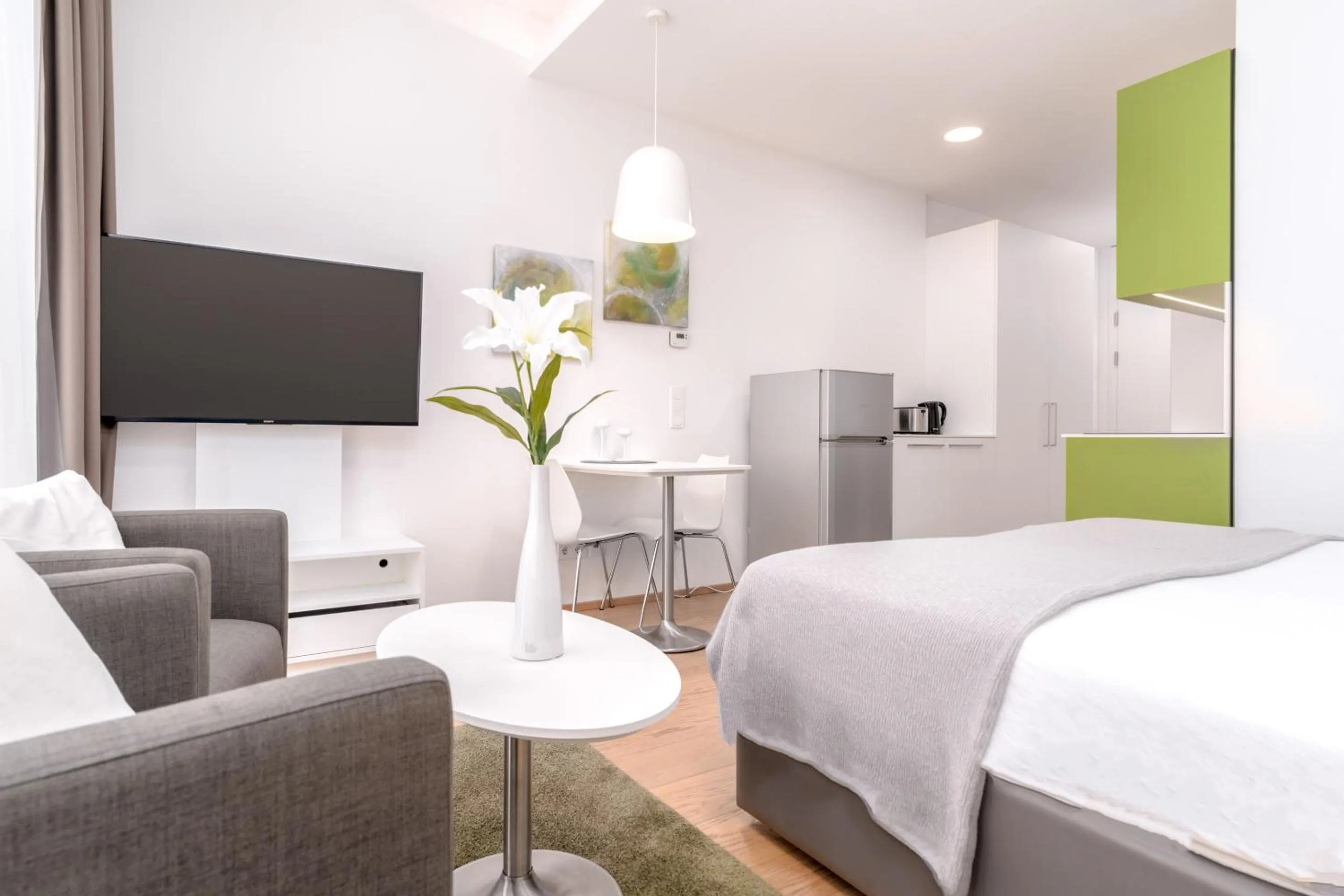 Bed in ARGOS Graz Serviced Apartments, kontaktlos mit Self Check-in