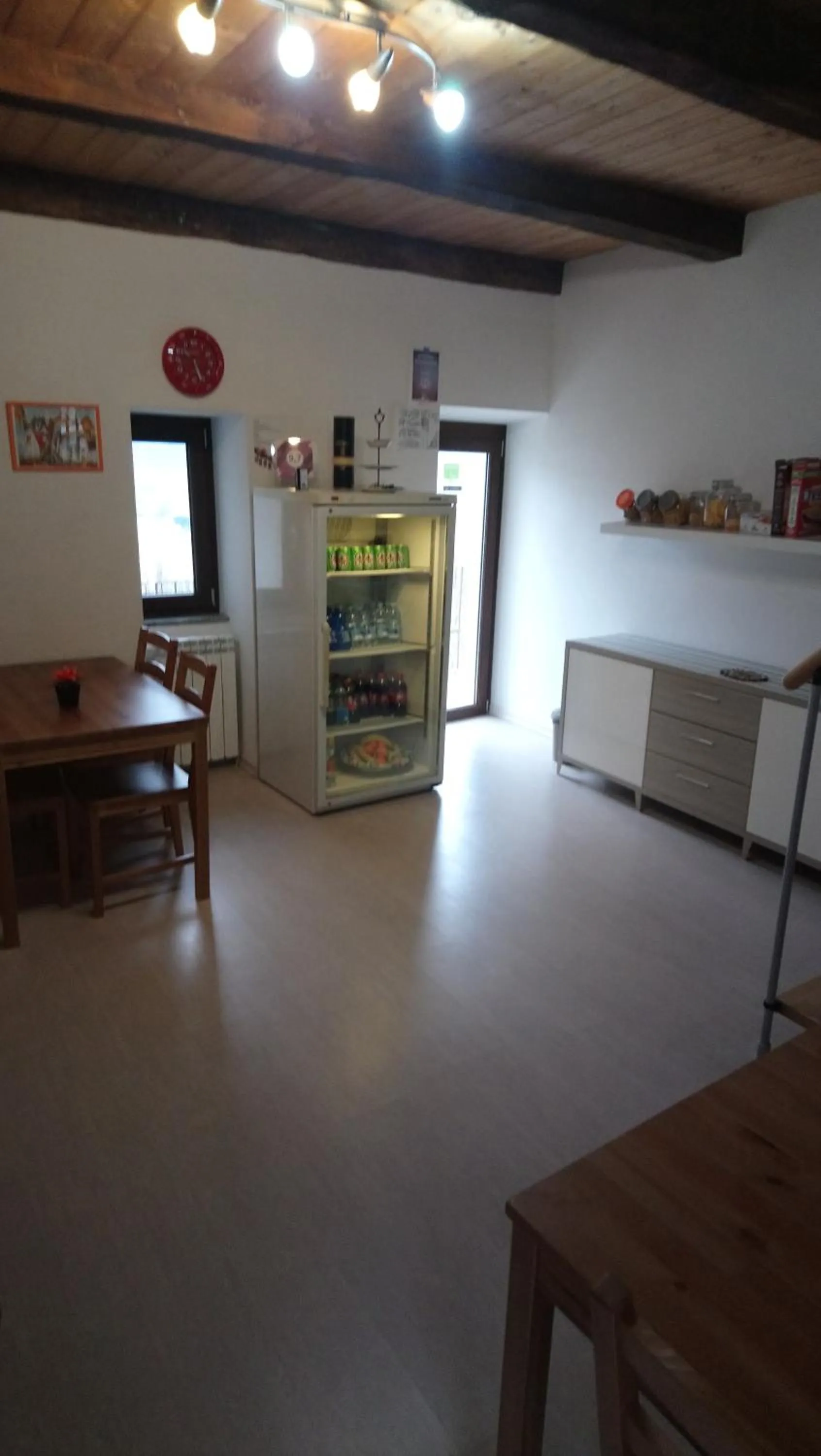 Food and drinks in Al Carotin