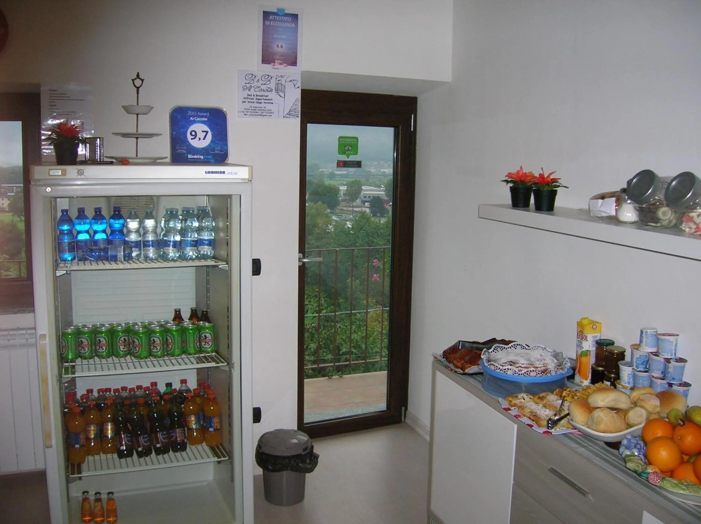 Food and drinks in Al Carotin