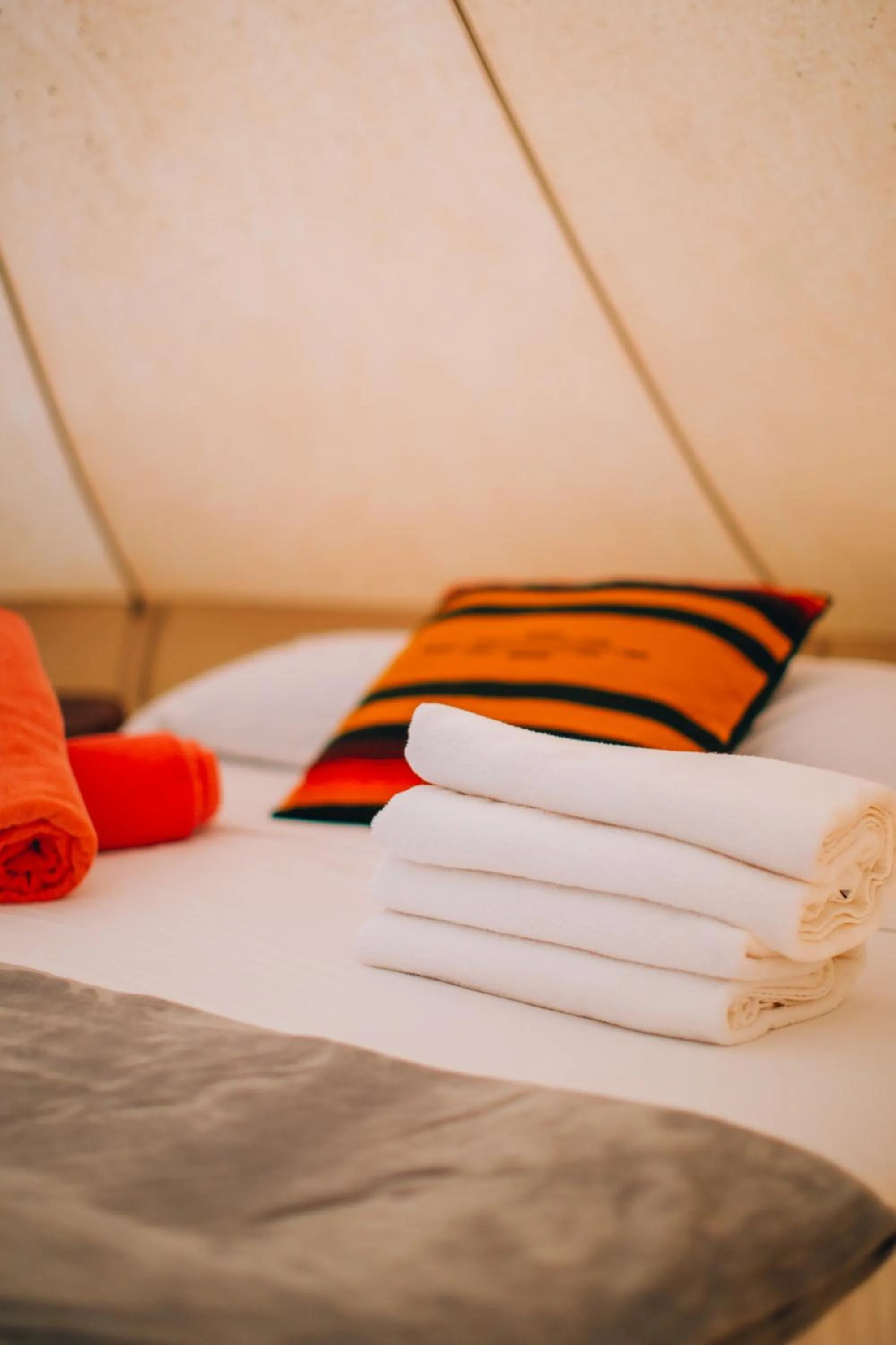 Bedroom, Bed in Glamp Ikal Tulum