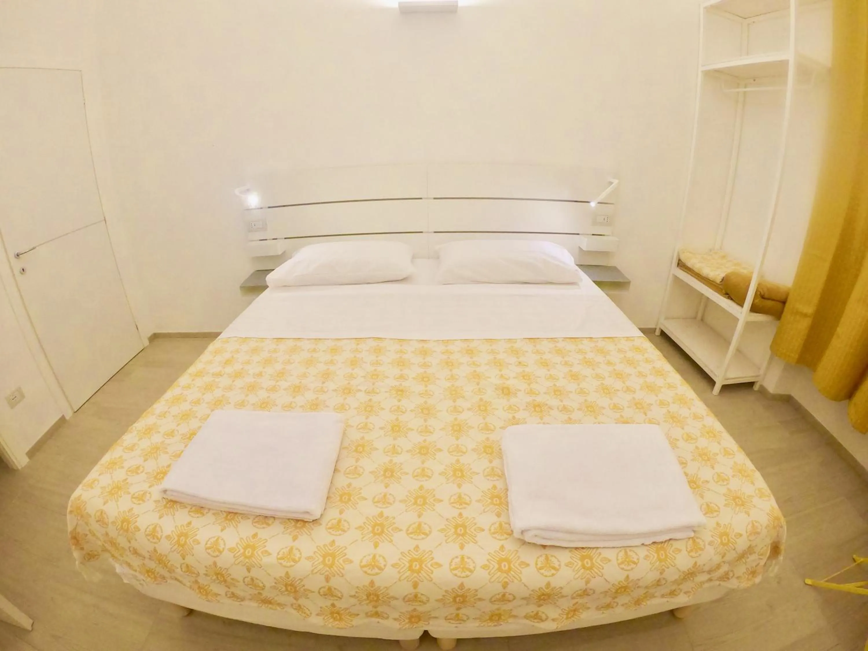 Bed in Central Savona