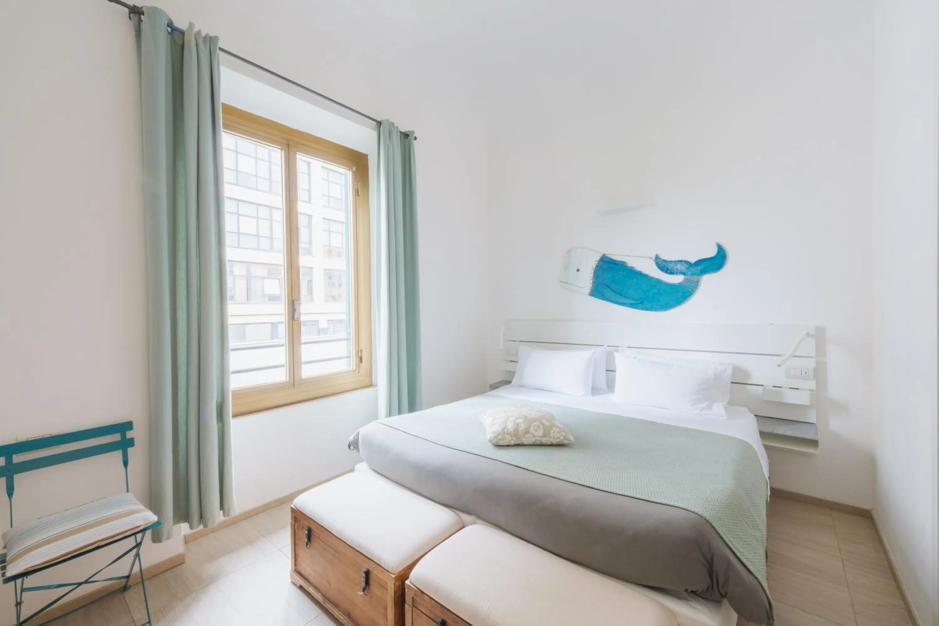 Bedroom, Bed in Central Savona