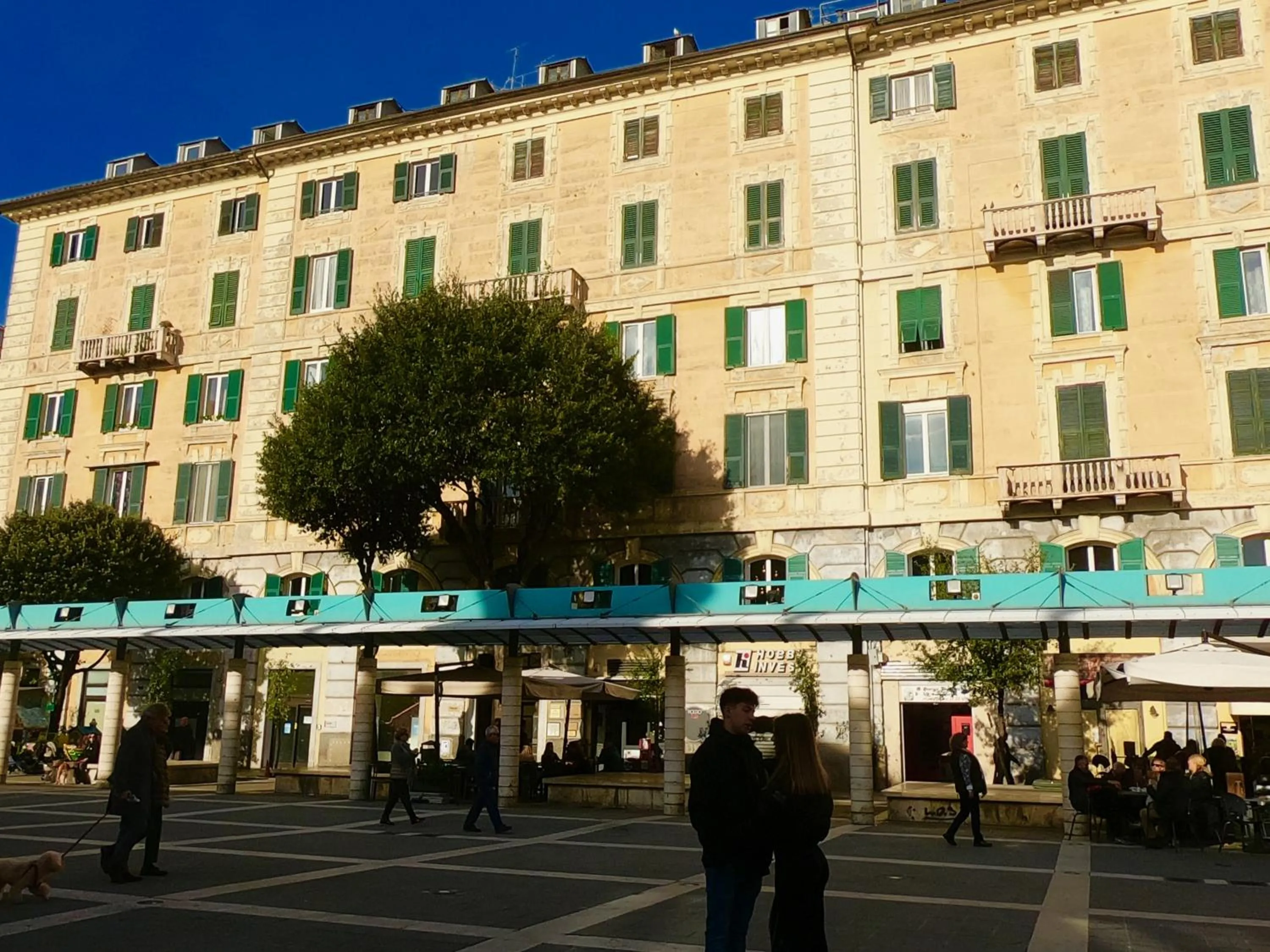 Property building in Central Savona