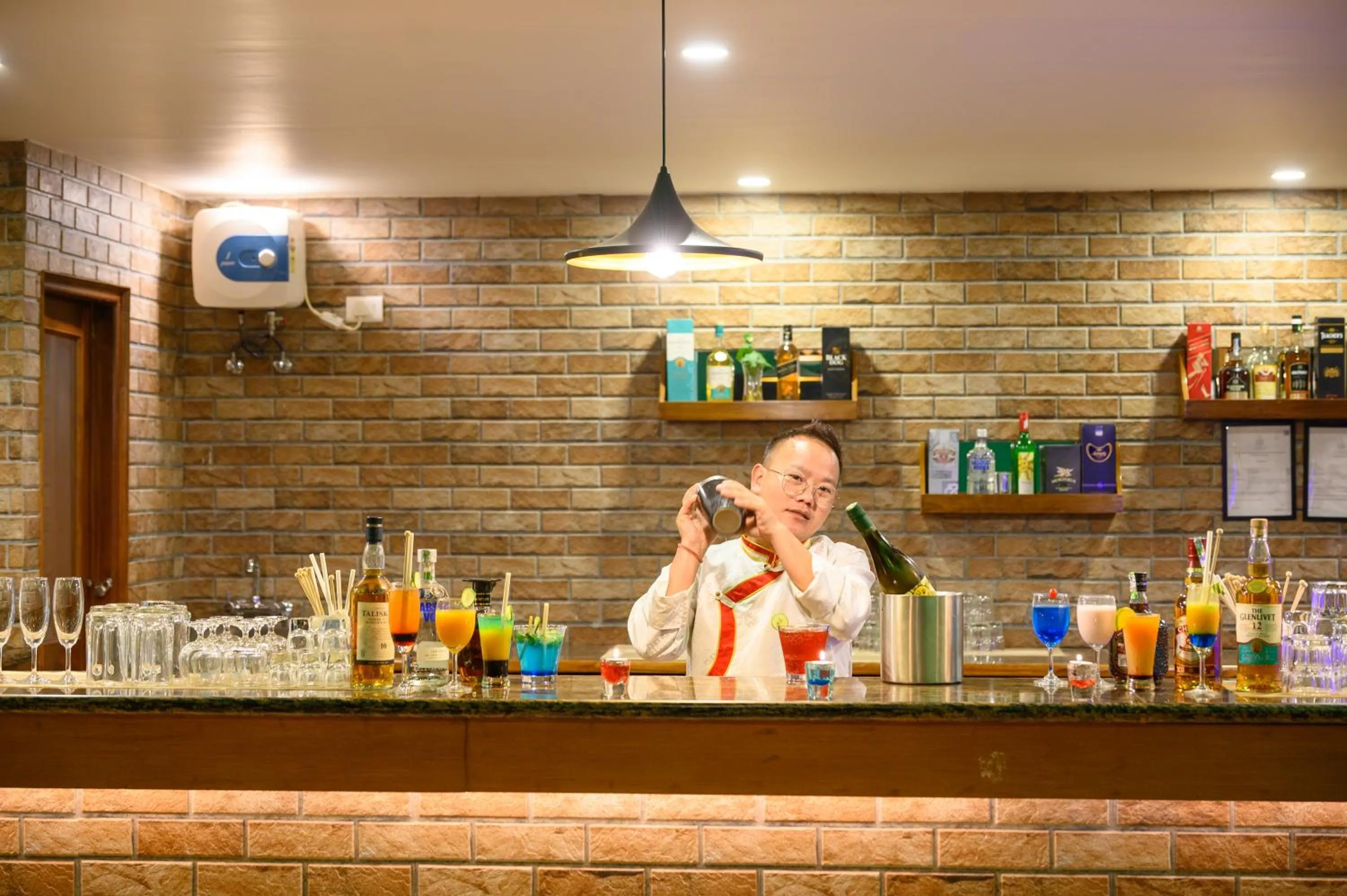 Lounge or bar in Sinclairs Gangtok