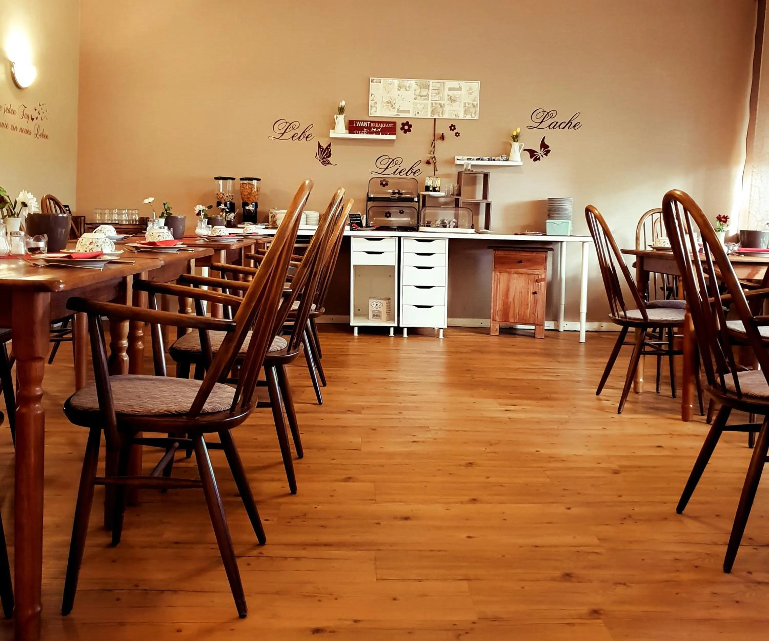 Dining area in Hotel Schweizerhaus