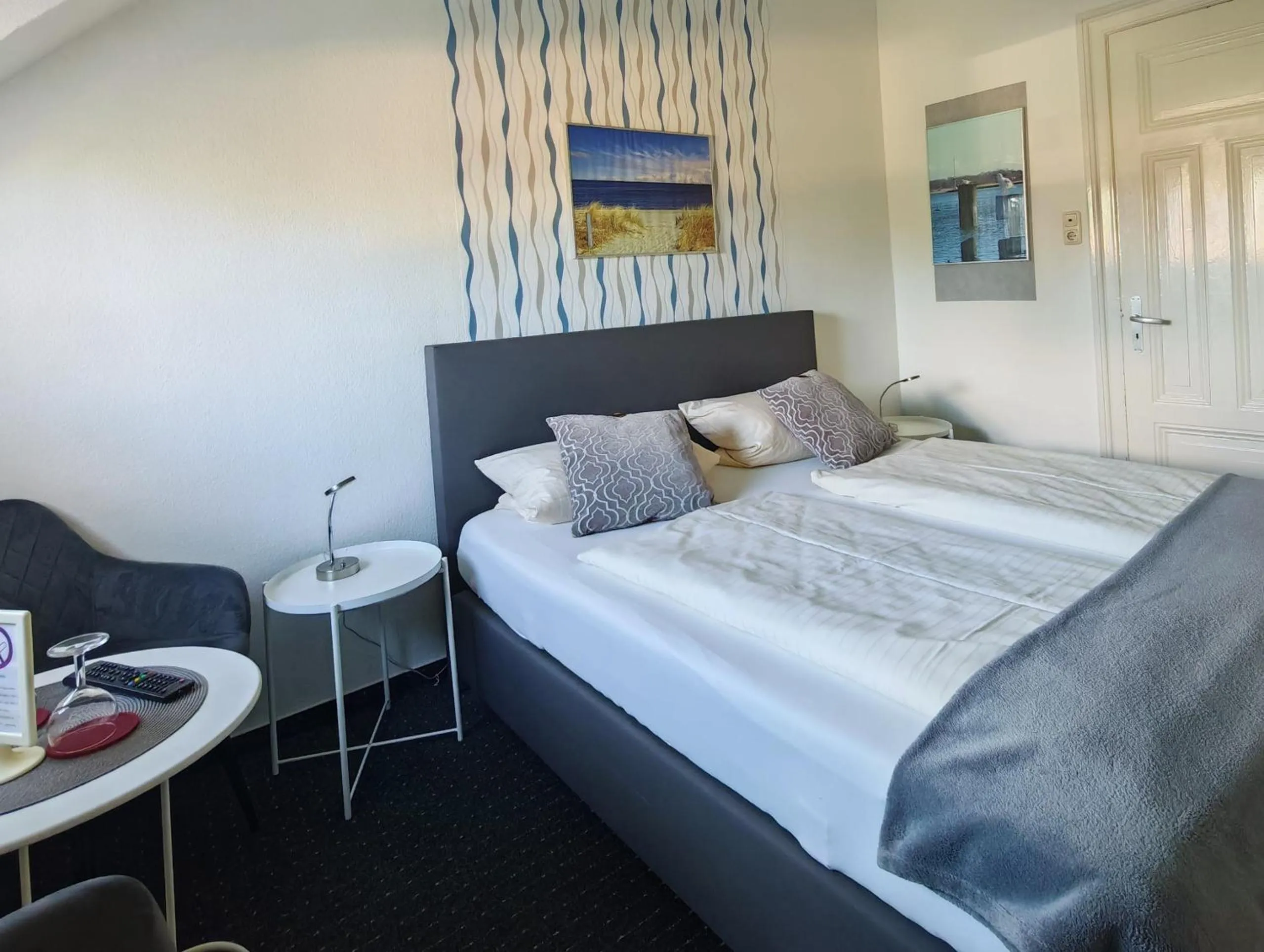 Bed in Hotel Schweizerhaus