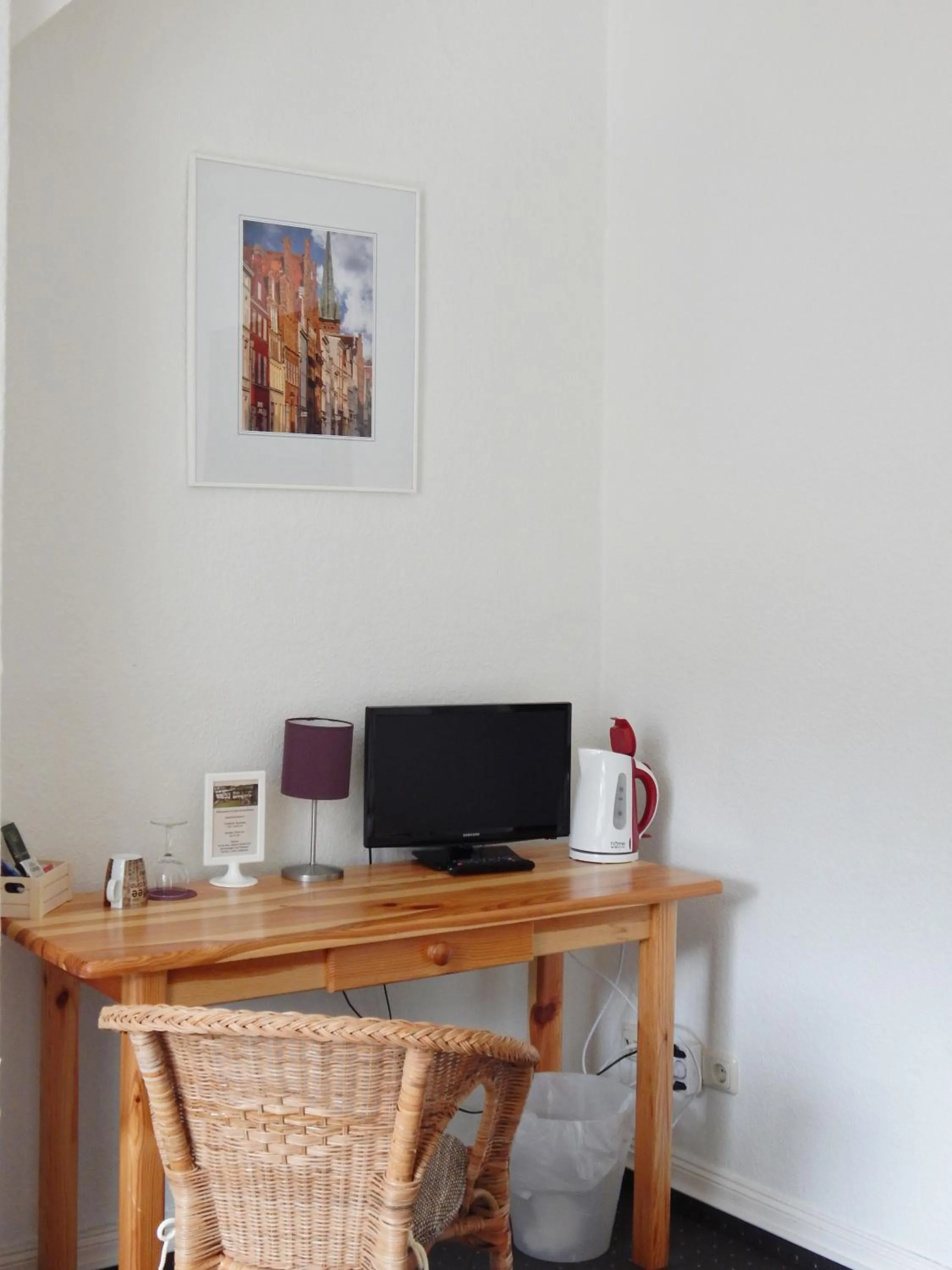 Photo of the whole room in Hotel Schweizerhaus