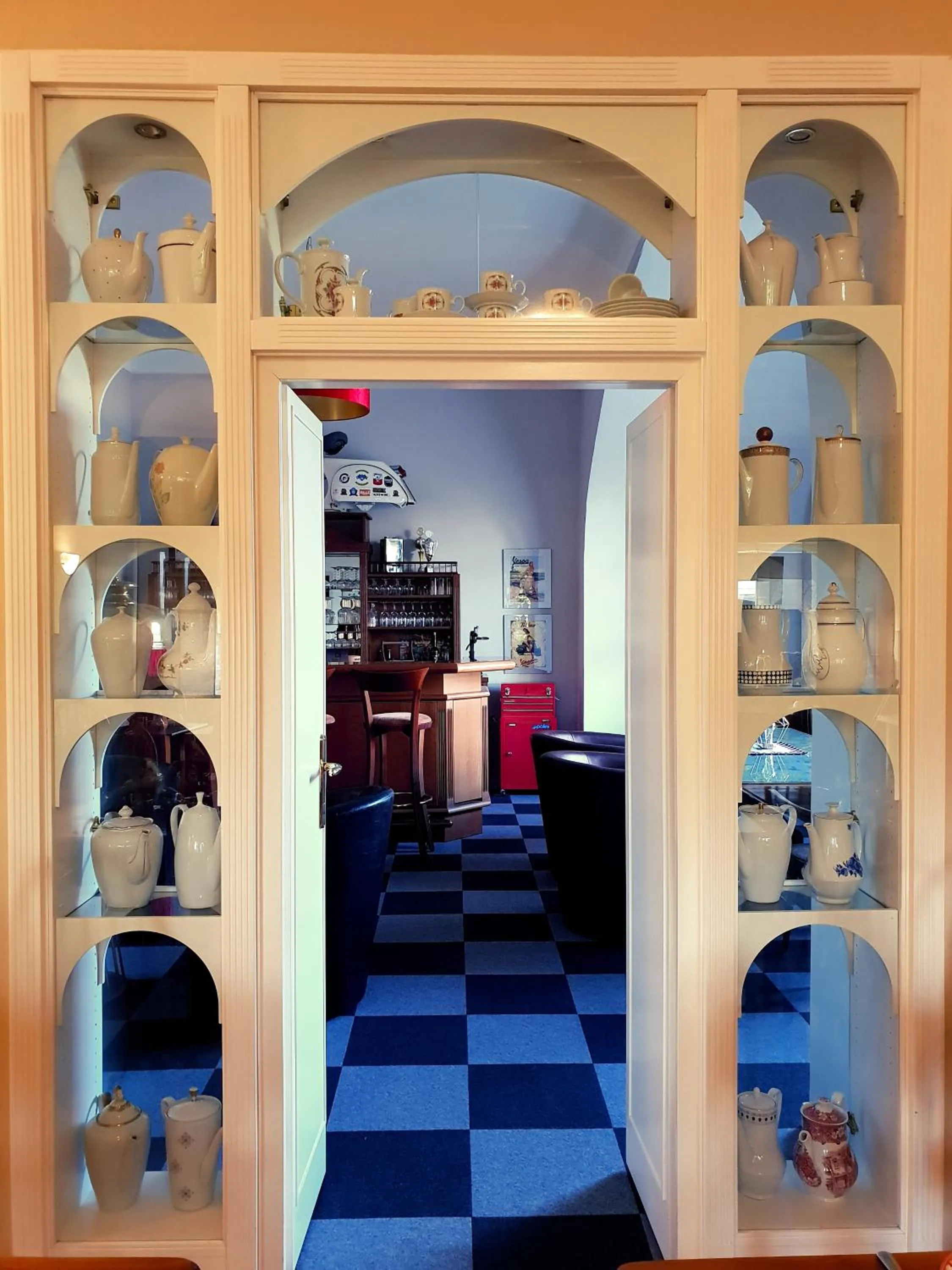 Lounge or bar in Hotel Schweizerhaus