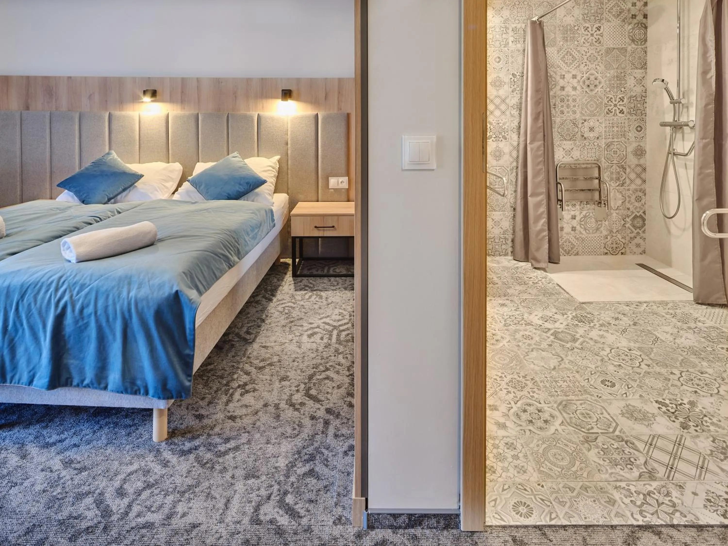 Shower, Bed in Rezydencja AMBRE