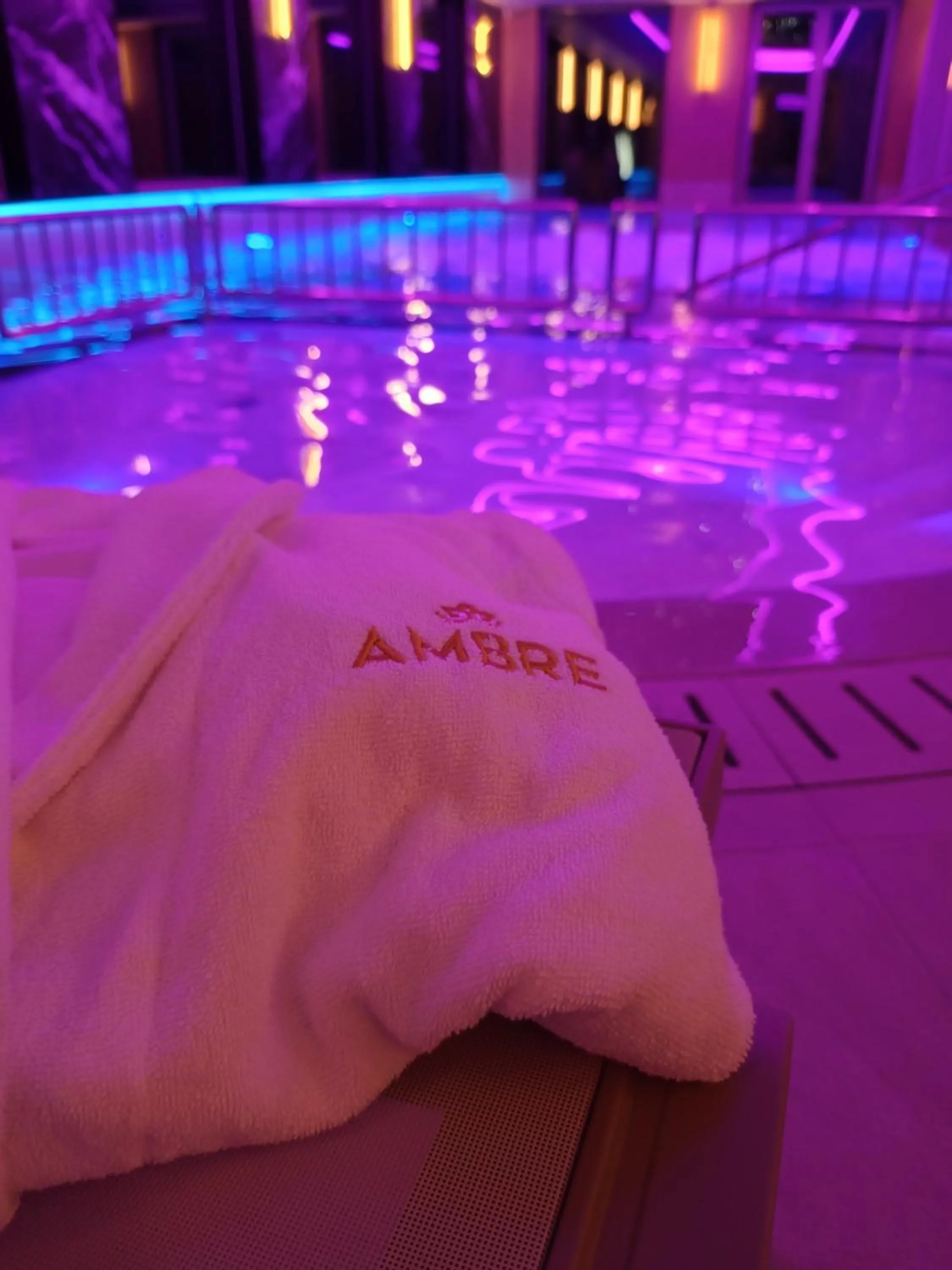 Swimming pool in Rezydencja AMBRE
