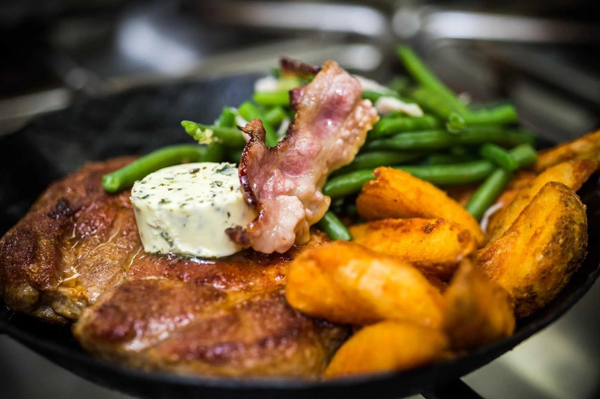 Food close-up in Landgasthof Brunnenwirt Zum Meenzer