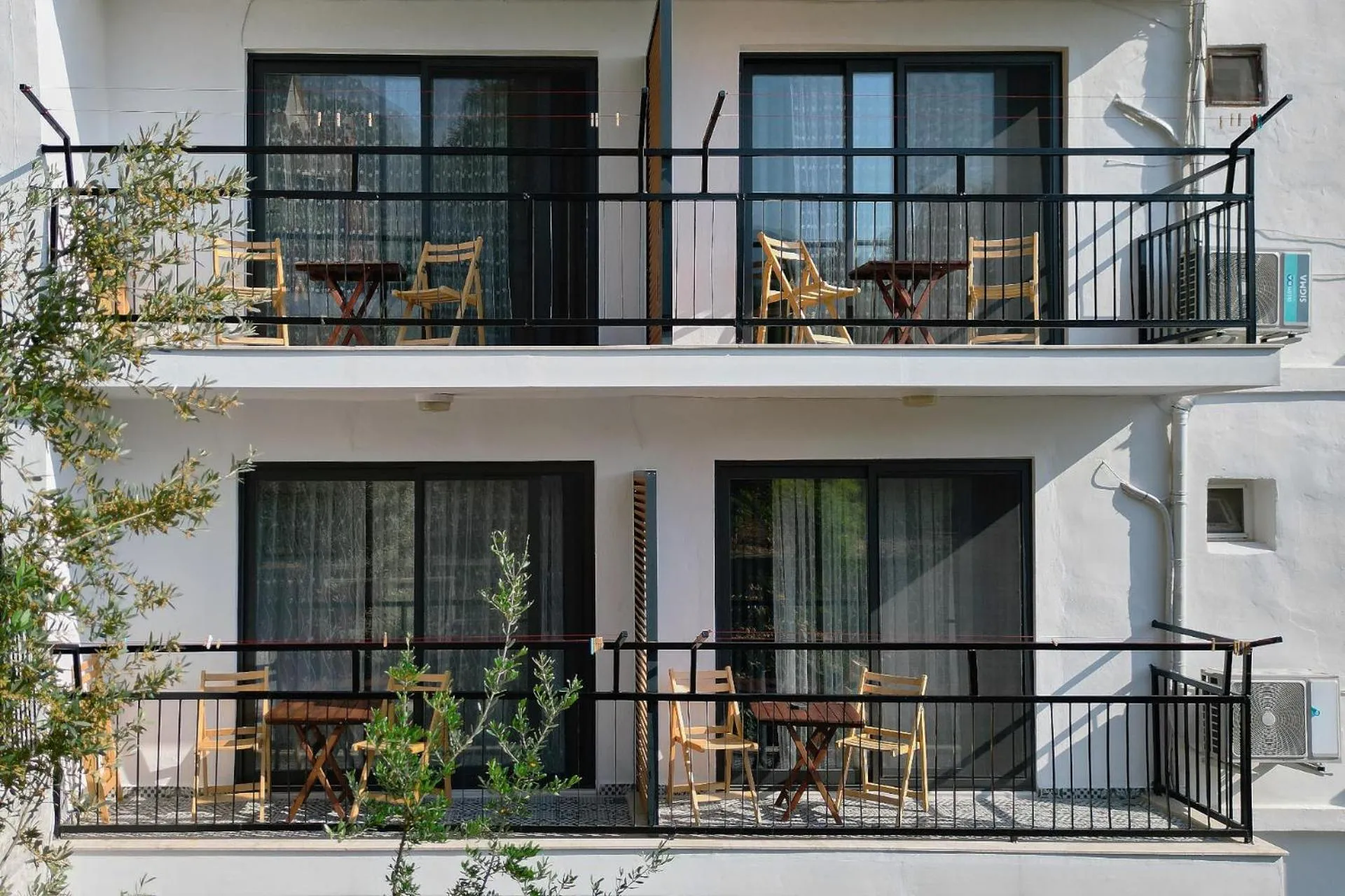 Property building in CARETTA PANSİYOn