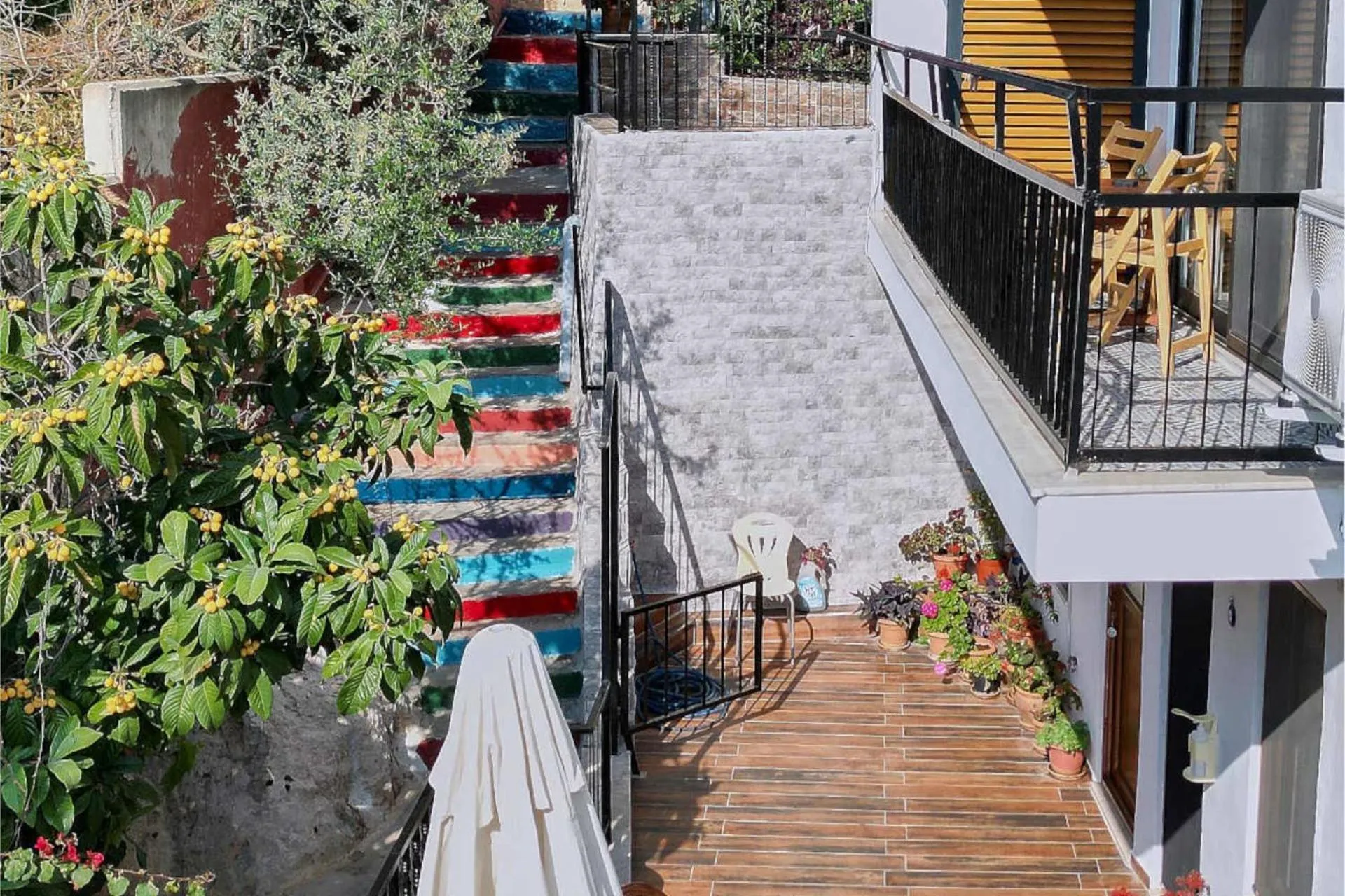 Property building in CARETTA PANSİYOn