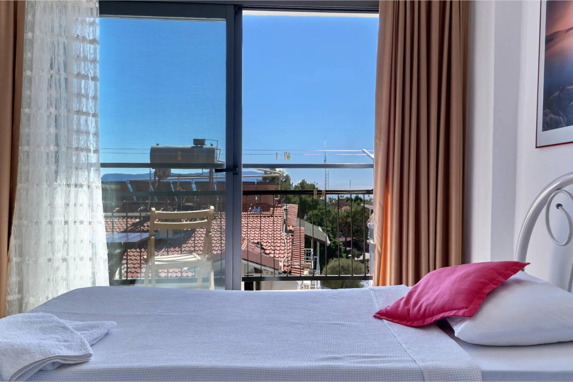 Bed in CARETTA PANSİYOn