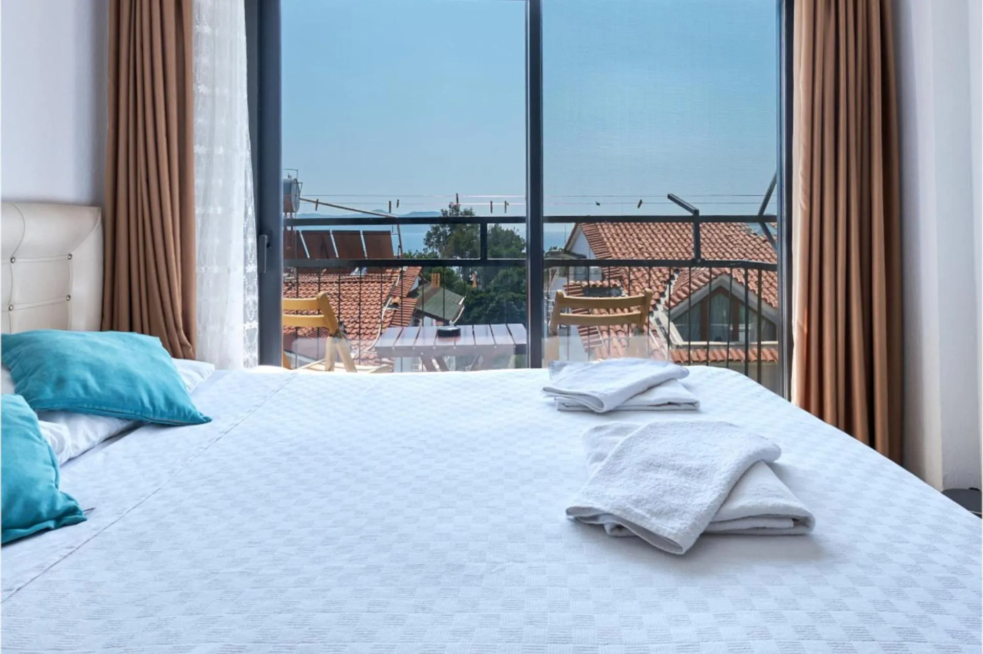 Bed in CARETTA PANSİYOn