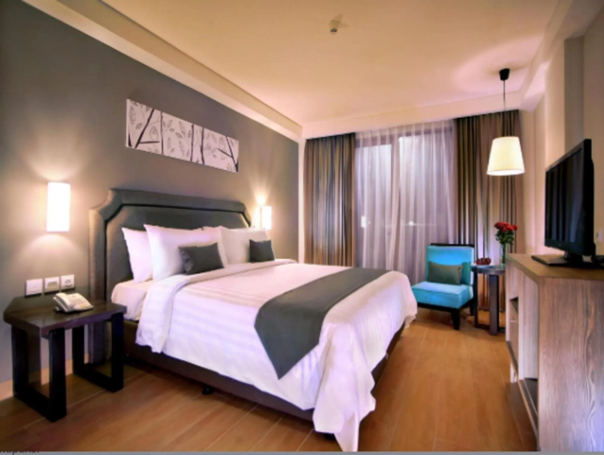 Bedroom, Bed in Harper Kuta Hotel by ASTON