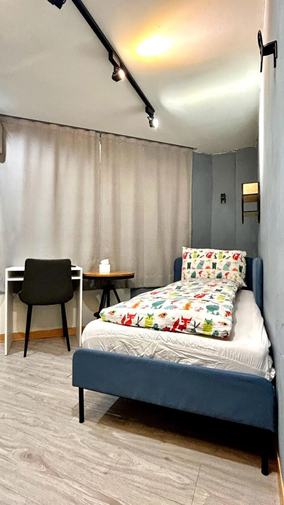 Bed in Taipei Triple Tiger Inn