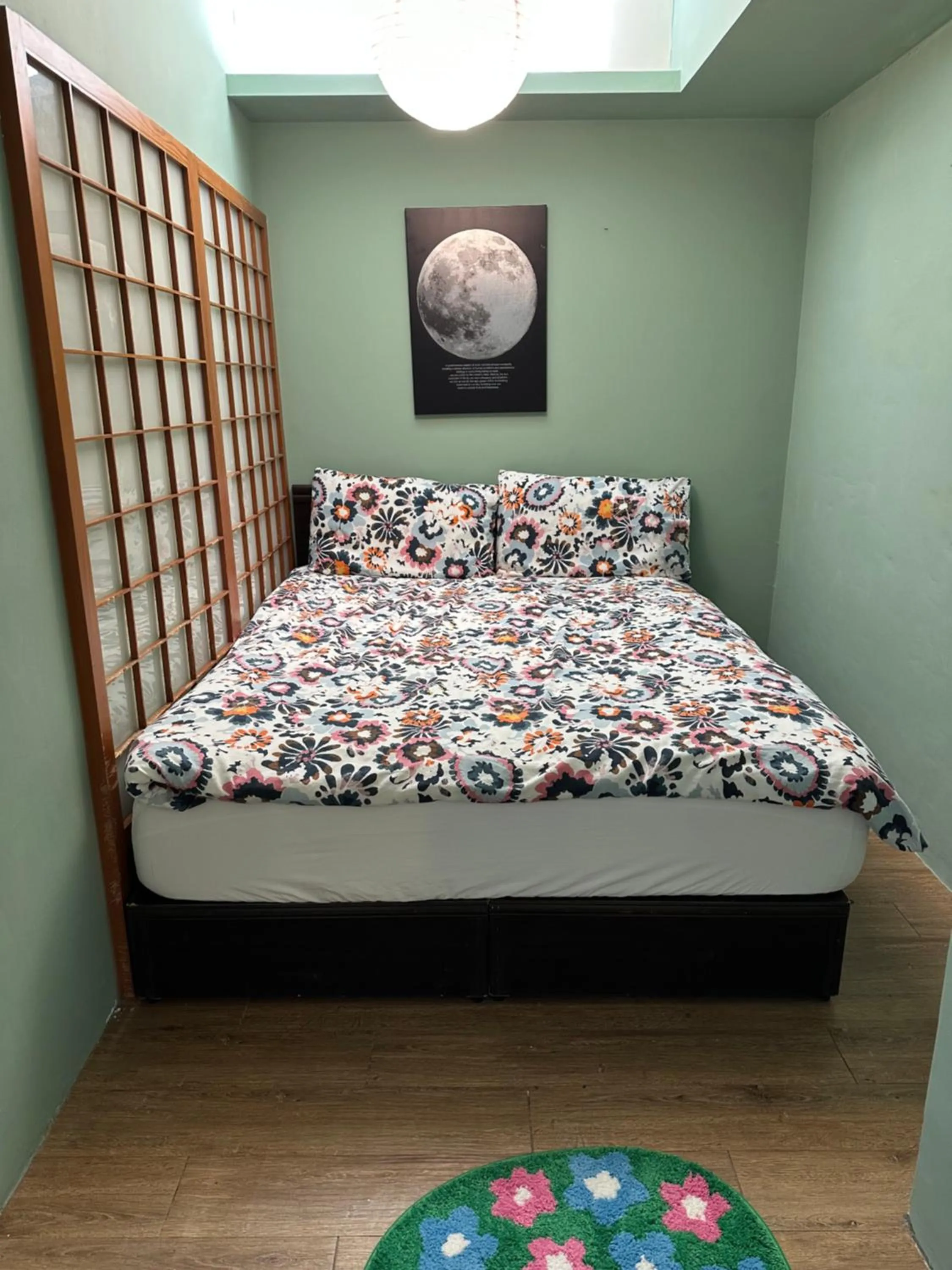 Bed in Taipei Triple Tiger Inn