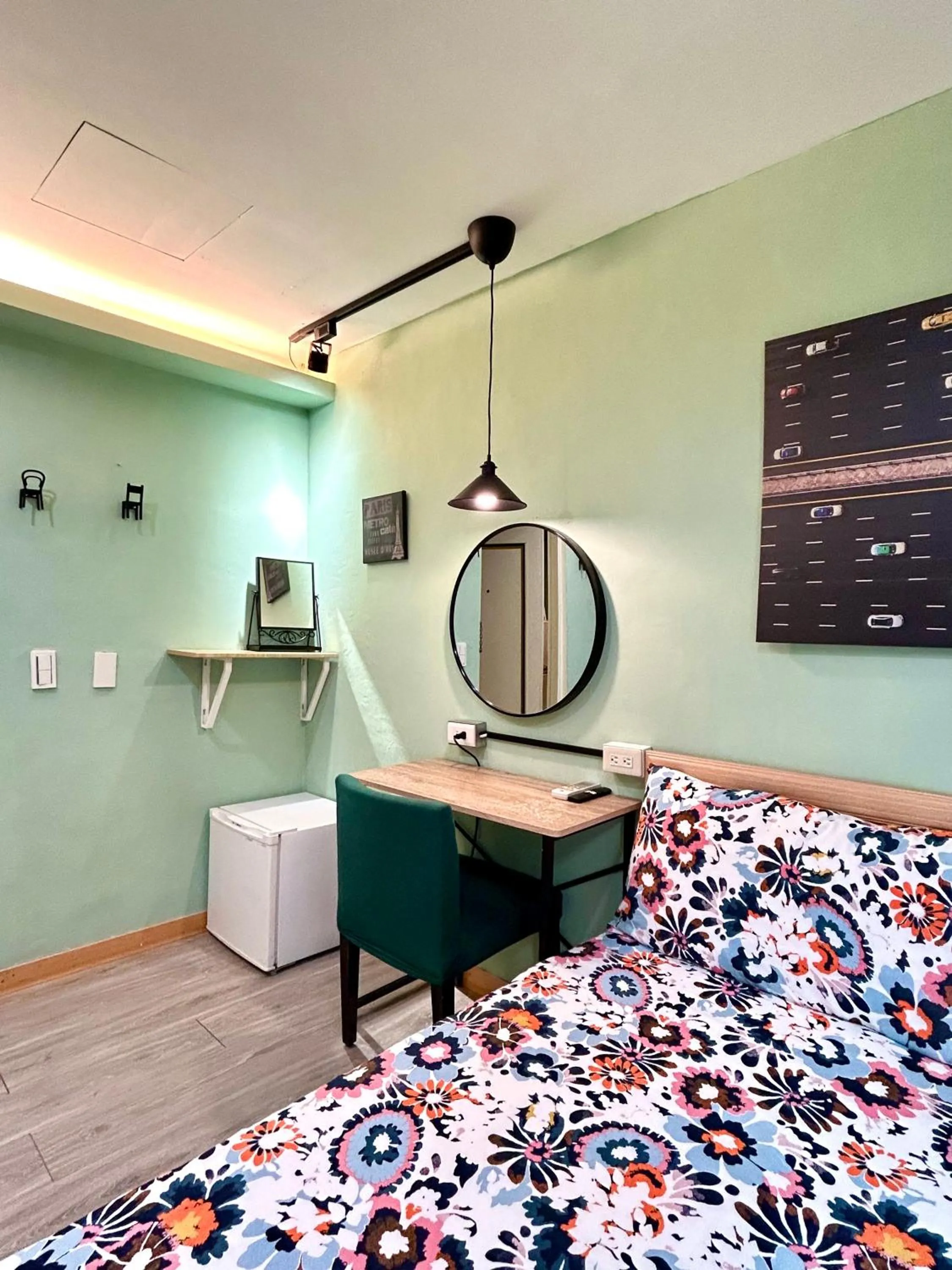 Bed in Taipei Triple Tiger Inn