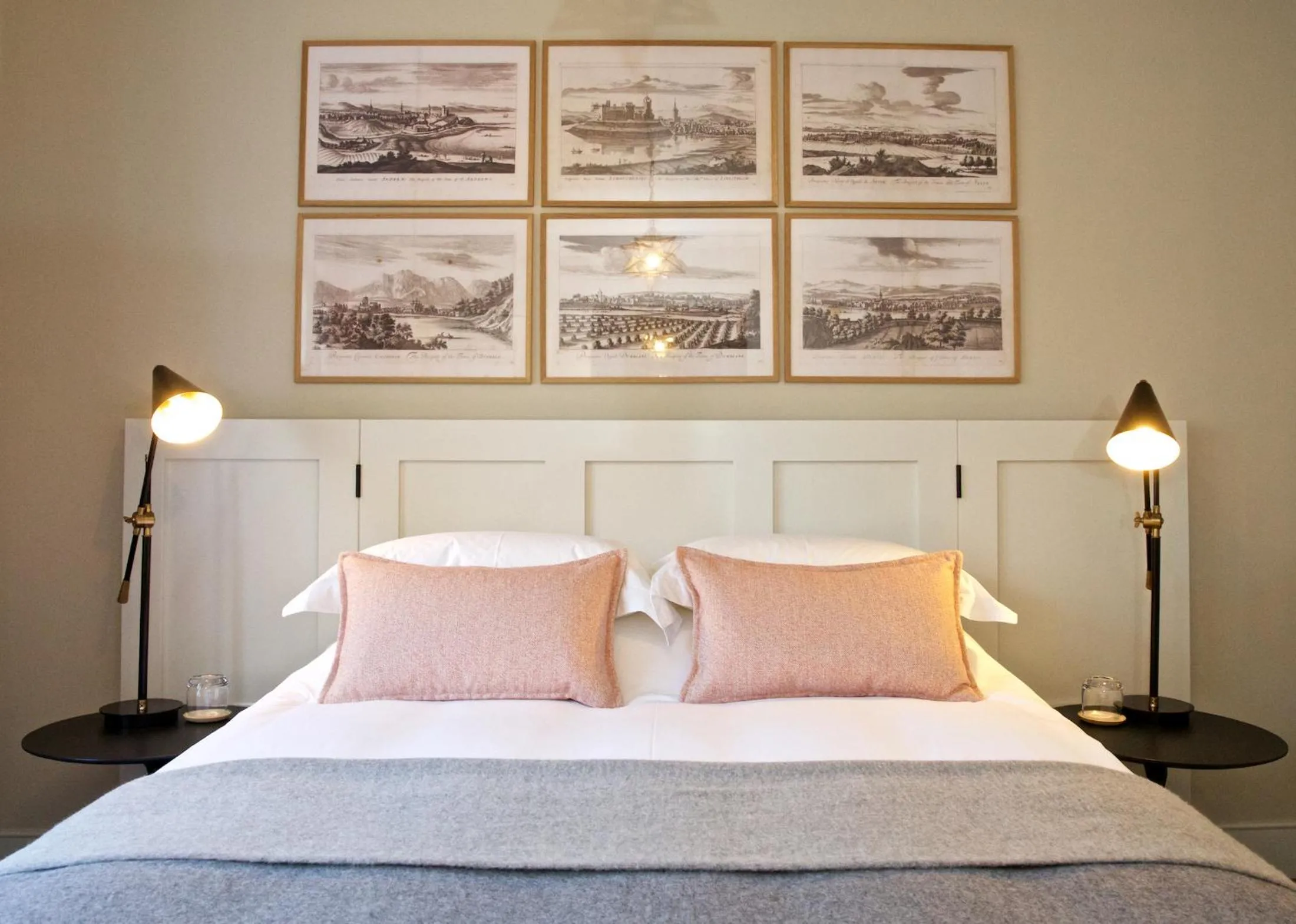 Bedroom, Bed in Ross Lodge