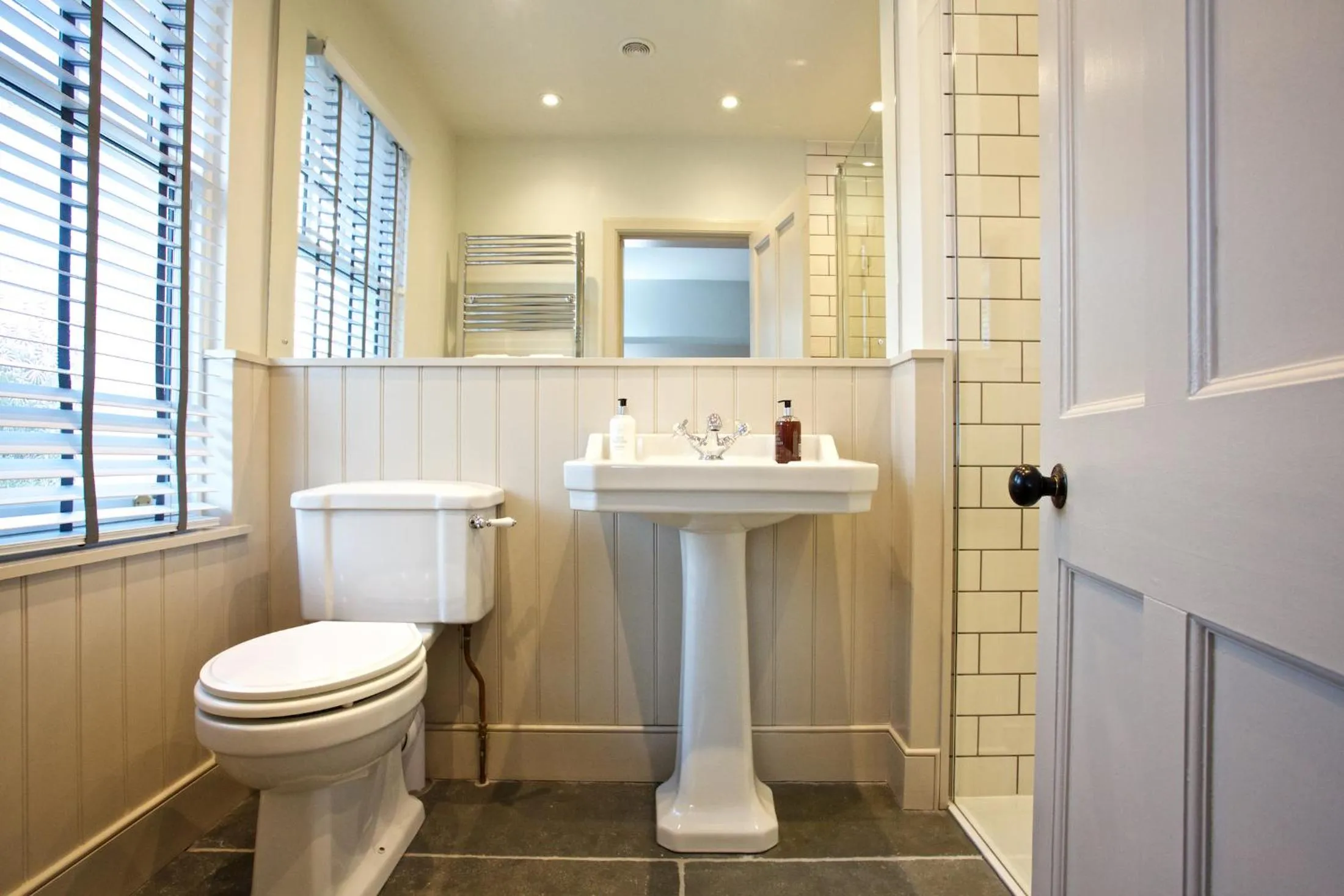Bathroom in Ross Lodge