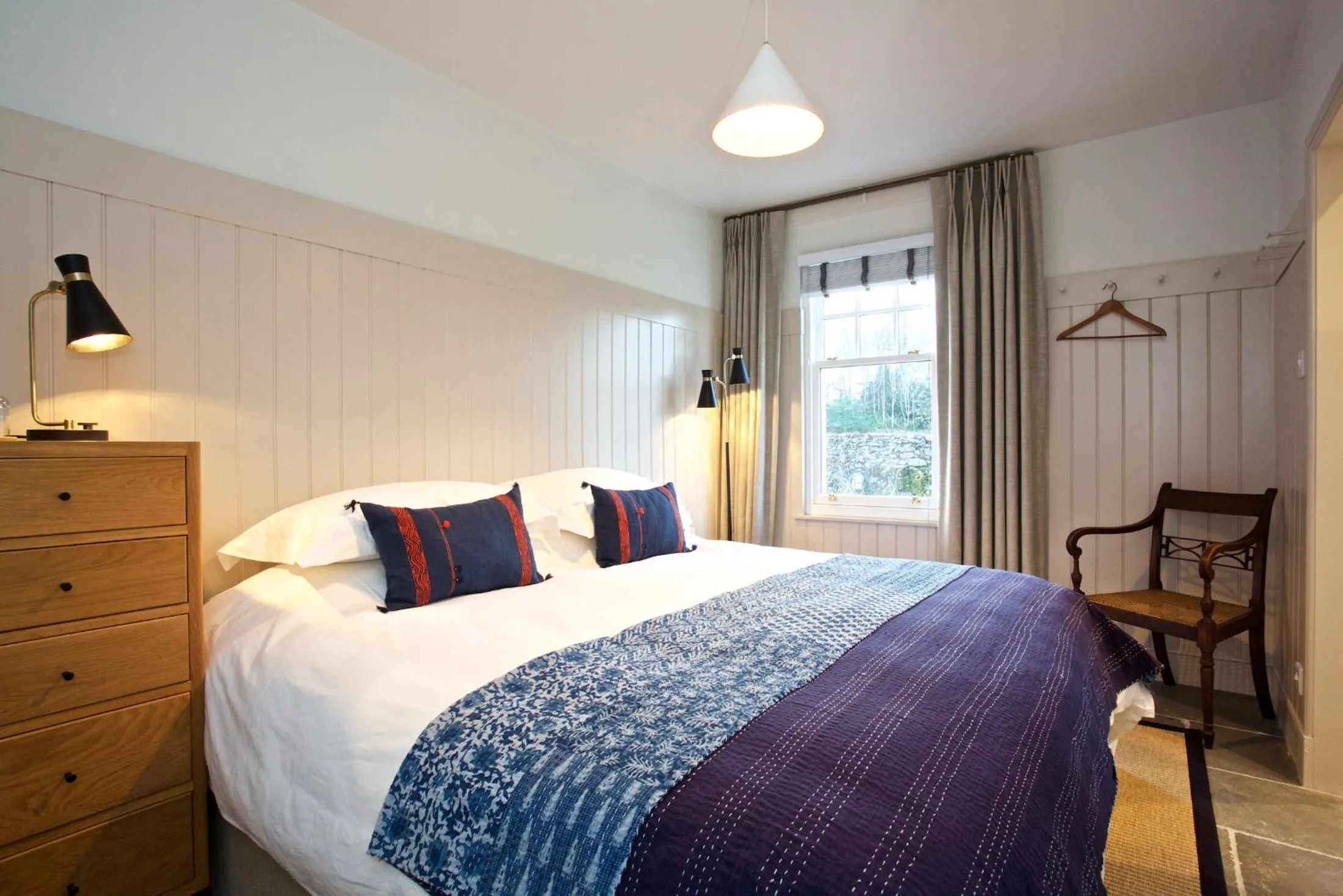 Bedroom, Bed in Ross Lodge