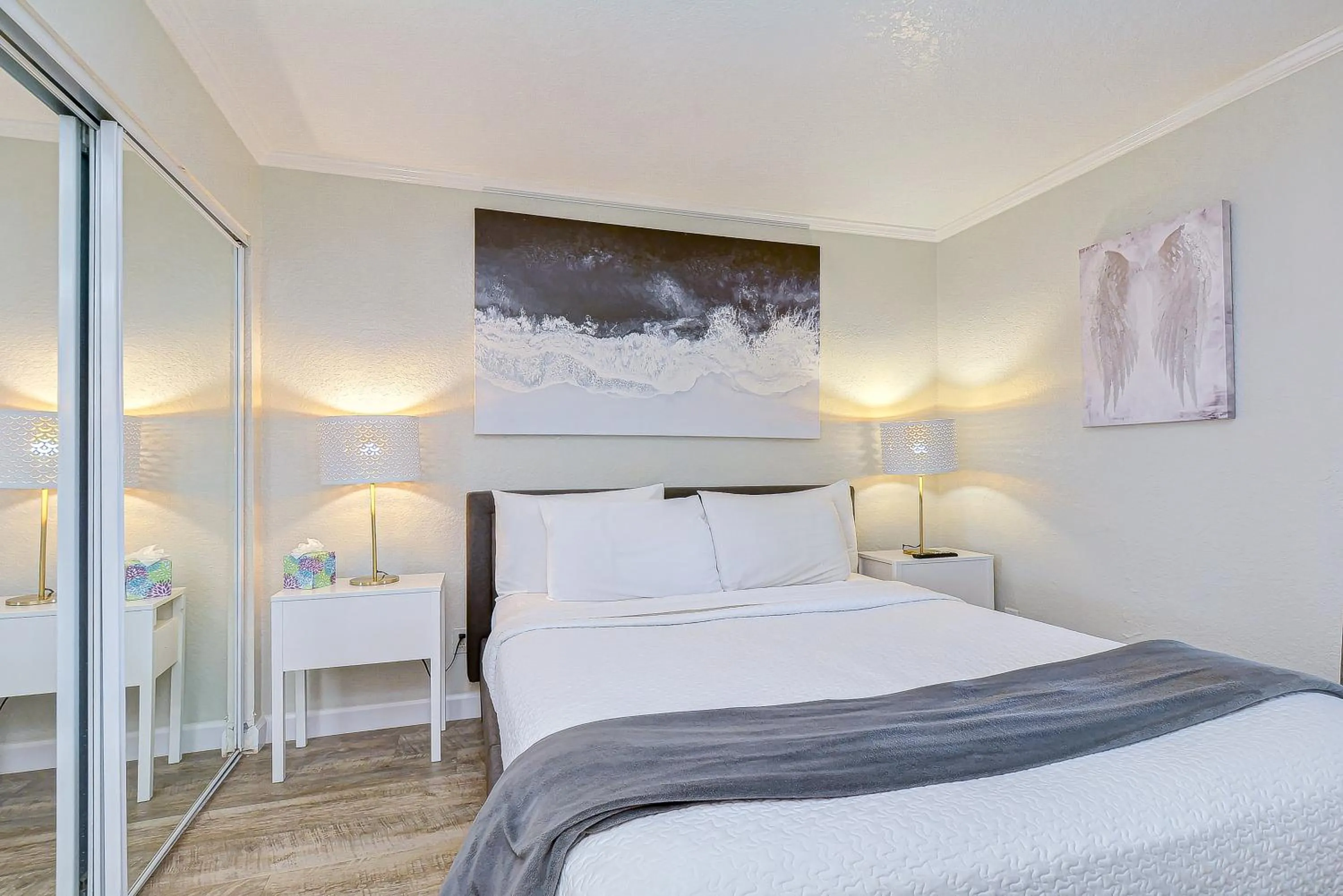 Bed in 441-Waterfront, Amazing Views, WIFI, Pool and close to BUCS Stadium