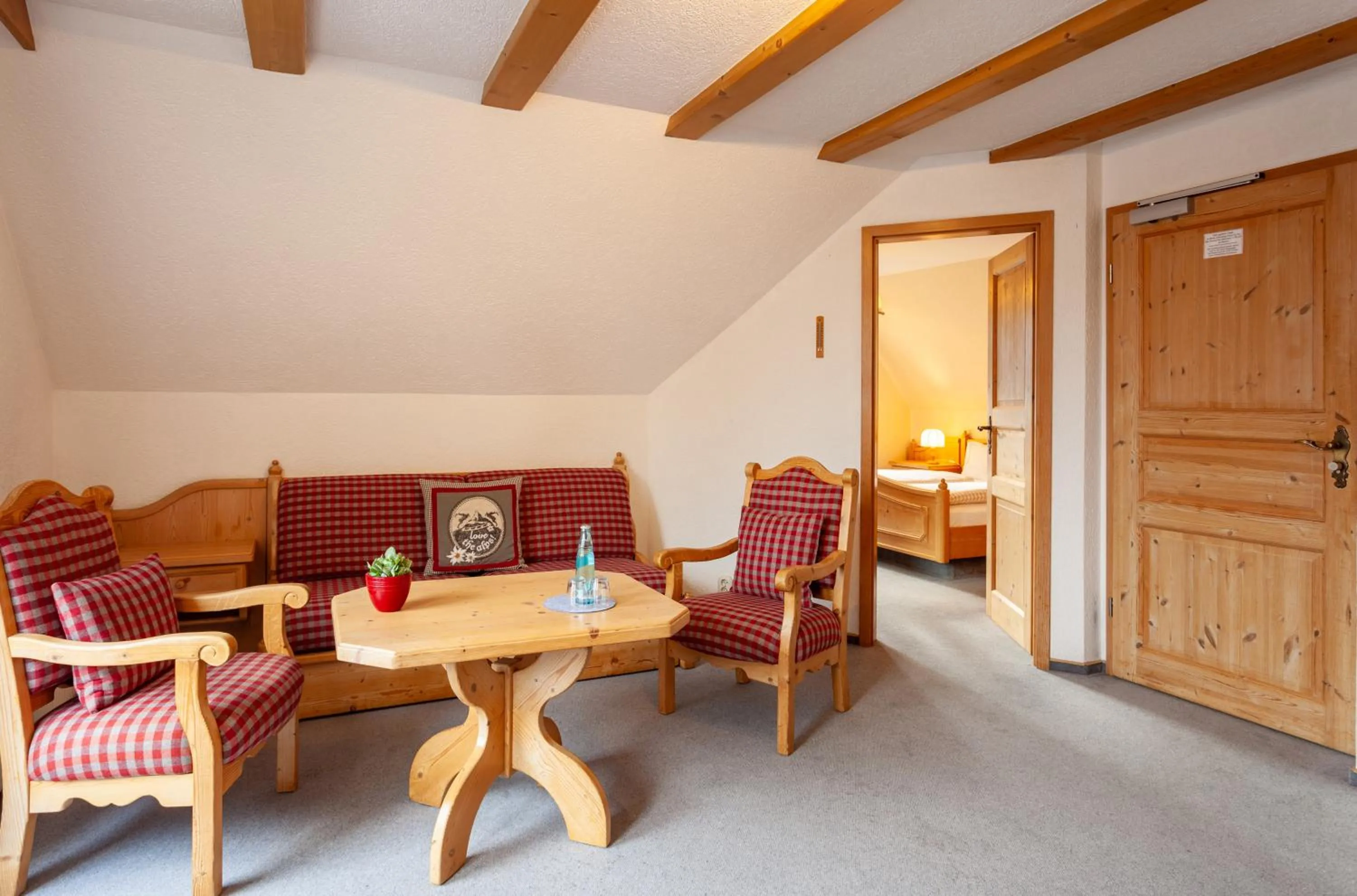 Photo of the whole room in Hotel Sauerländer Hof