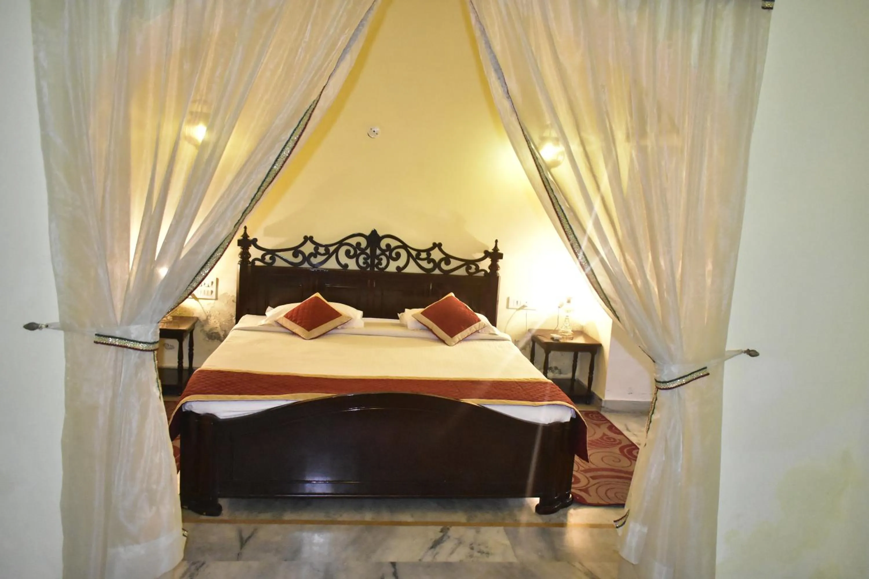 Photo of the whole room, Bed in Castle Khandela A Heritage Castle