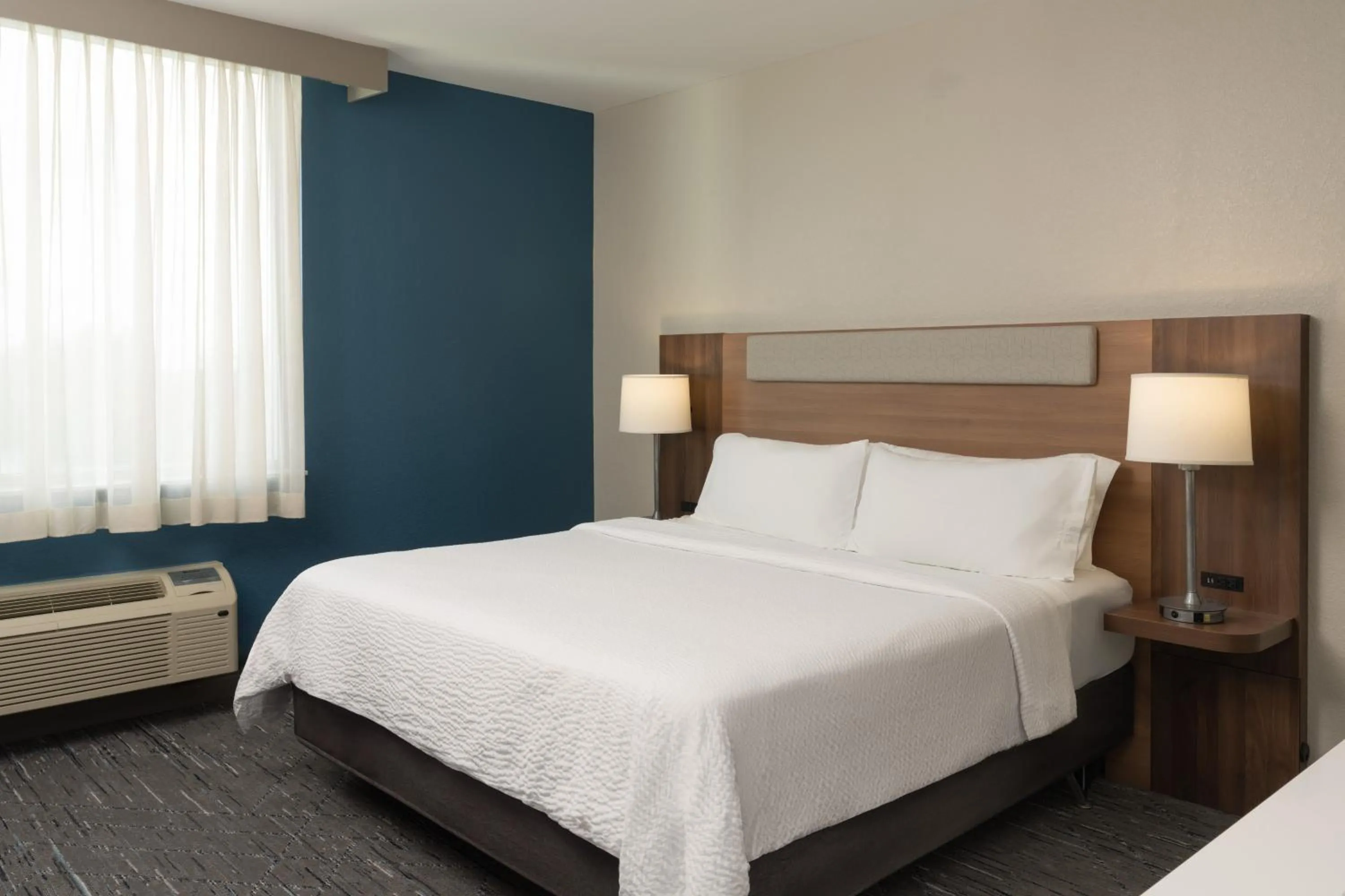Bed in Holiday Inn Express Miami Airport-Blue Lagoon Area by IHG