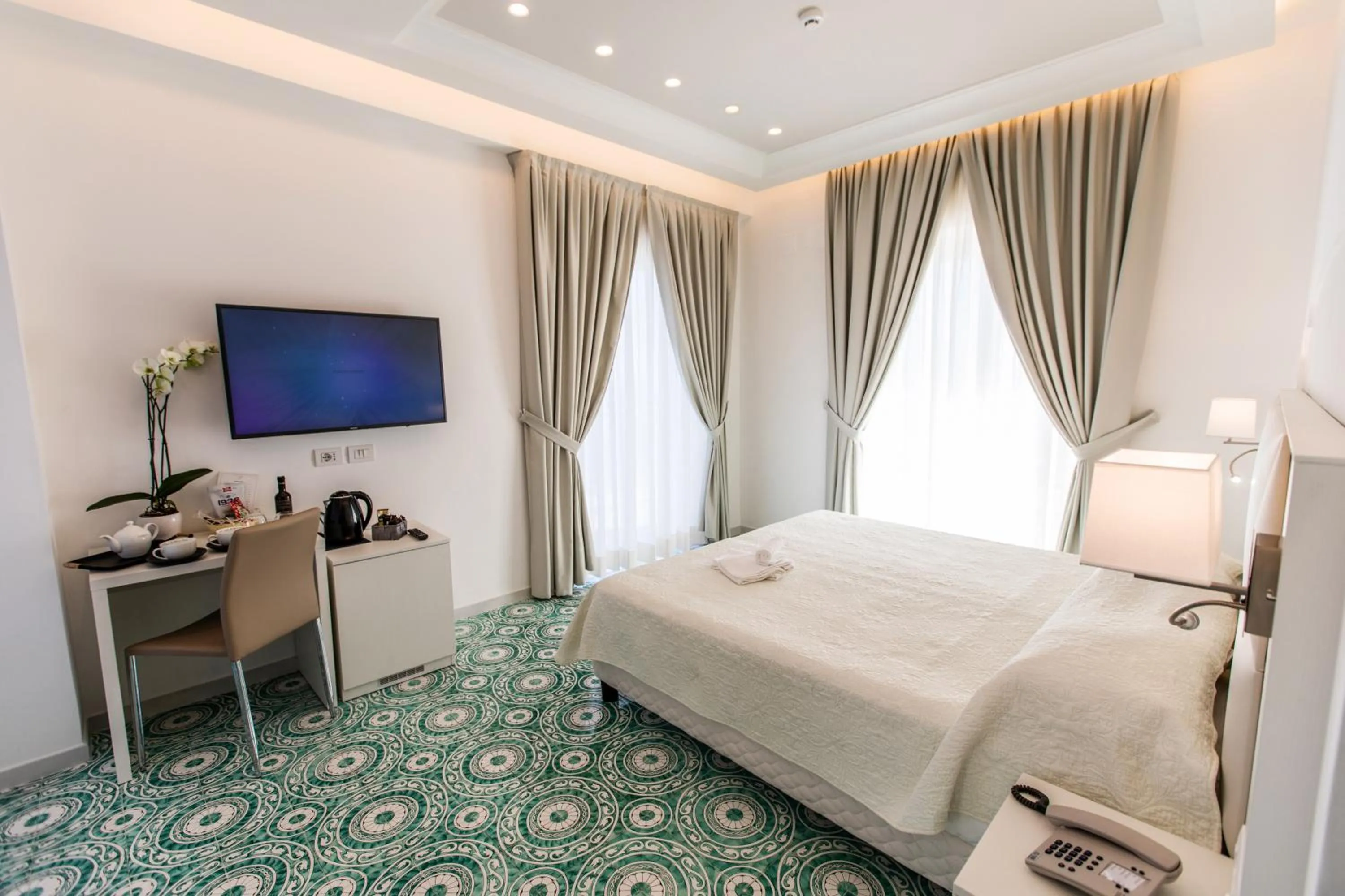 Photo of the whole room, Bed in Hotel le Rocce - Agerola, Amalfi Coast