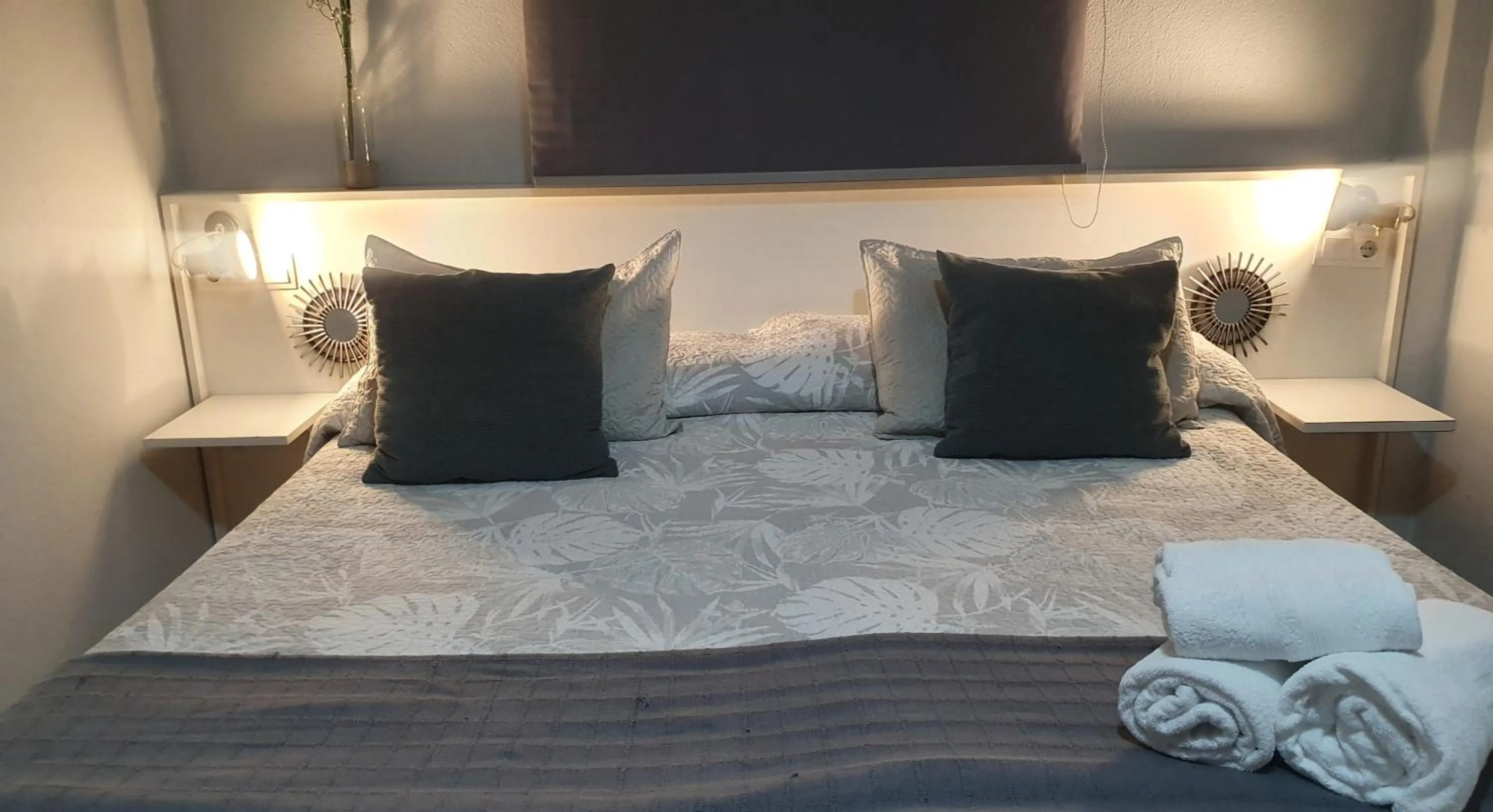 Bed in LUNA-Guest Rooms