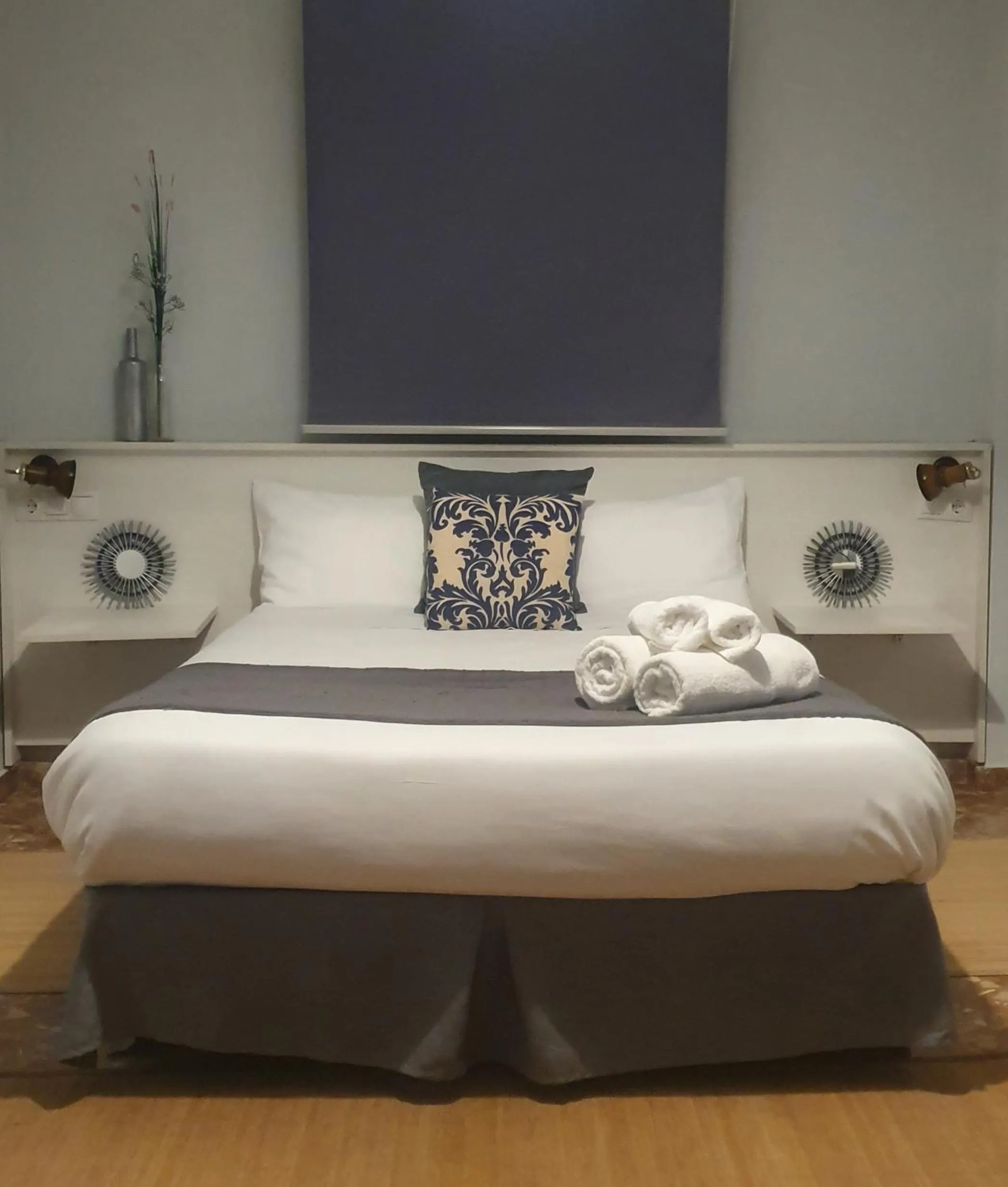 Bed in LUNA-Guest Rooms